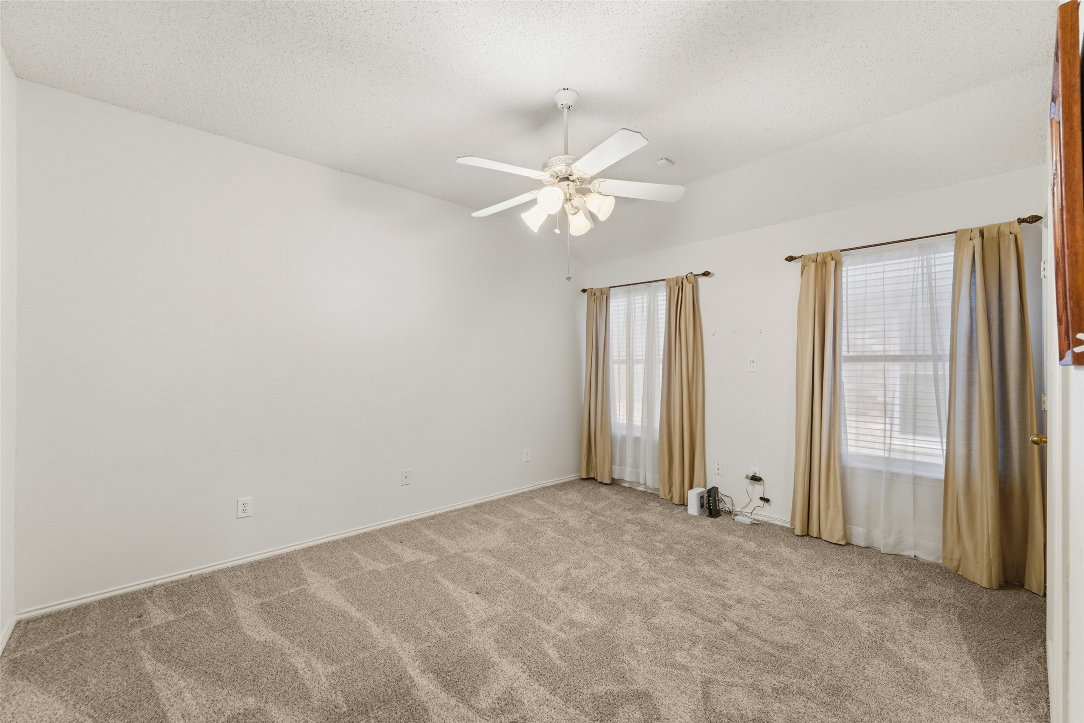 837 Applewood Drive Cedar Hill TX 75104