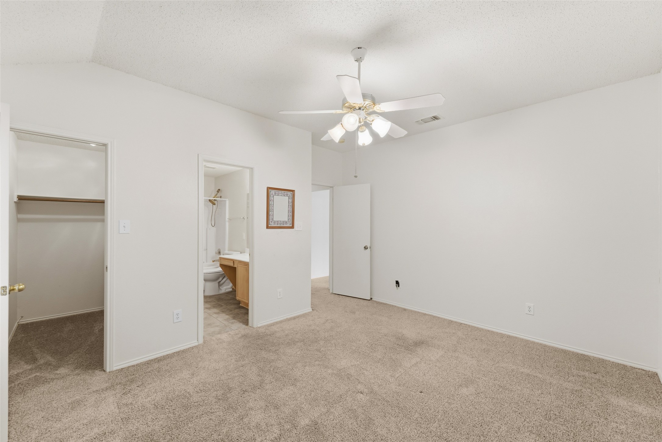 837 Applewood Drive Cedar Hill TX 75104