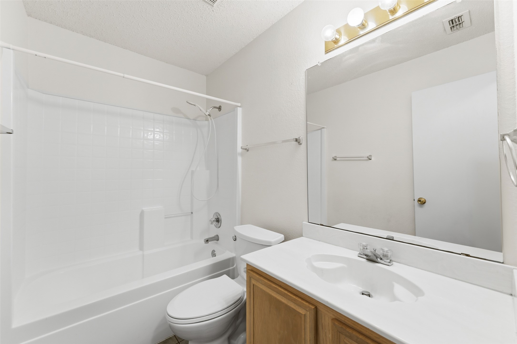 837 Applewood Drive Cedar Hill TX 75104