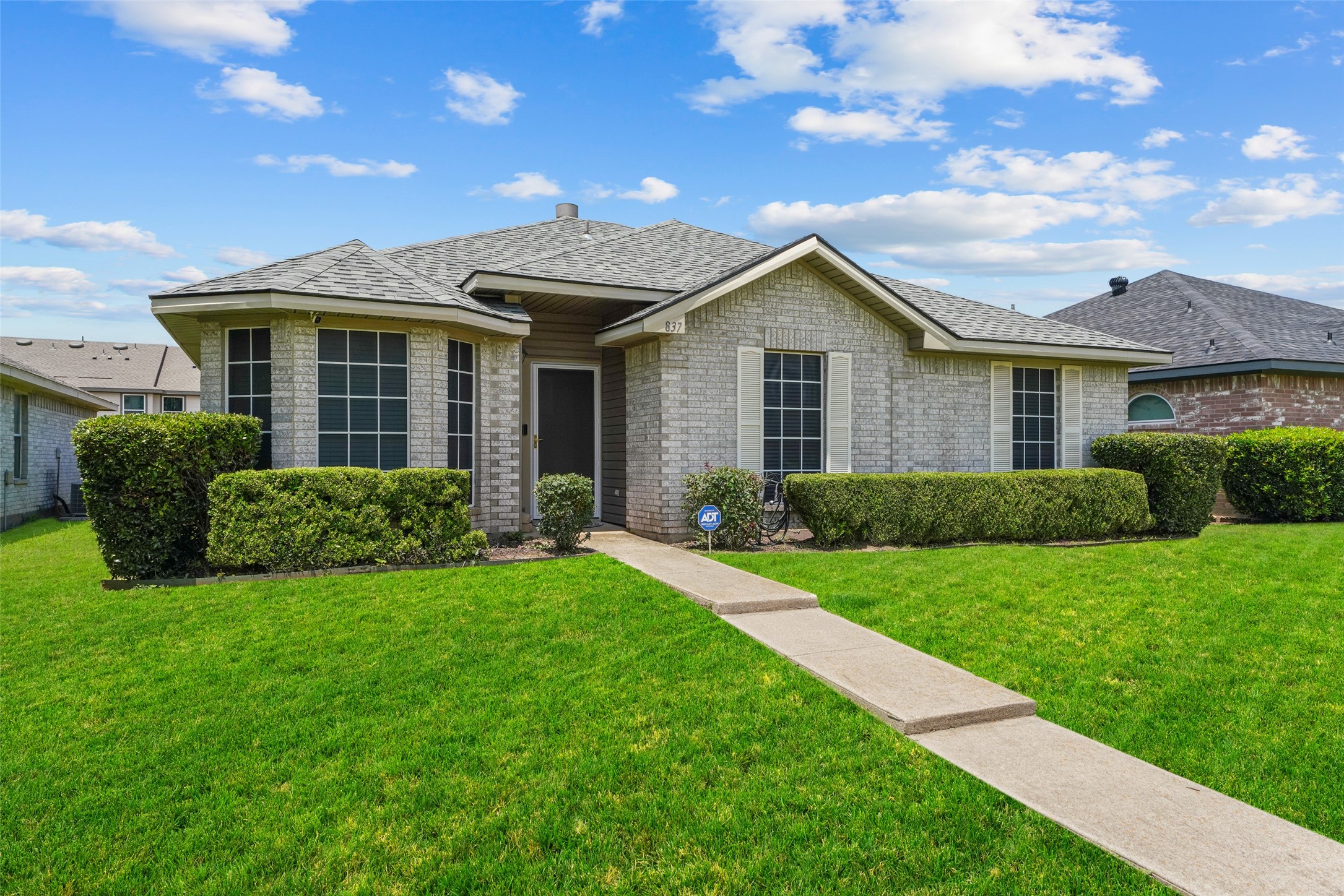837 Applewood Drive Cedar Hill TX 75104