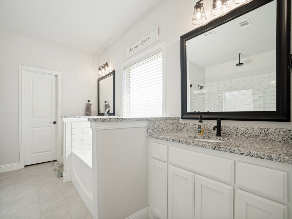 14712 Crystal Spring Drive Justin TX 76247
