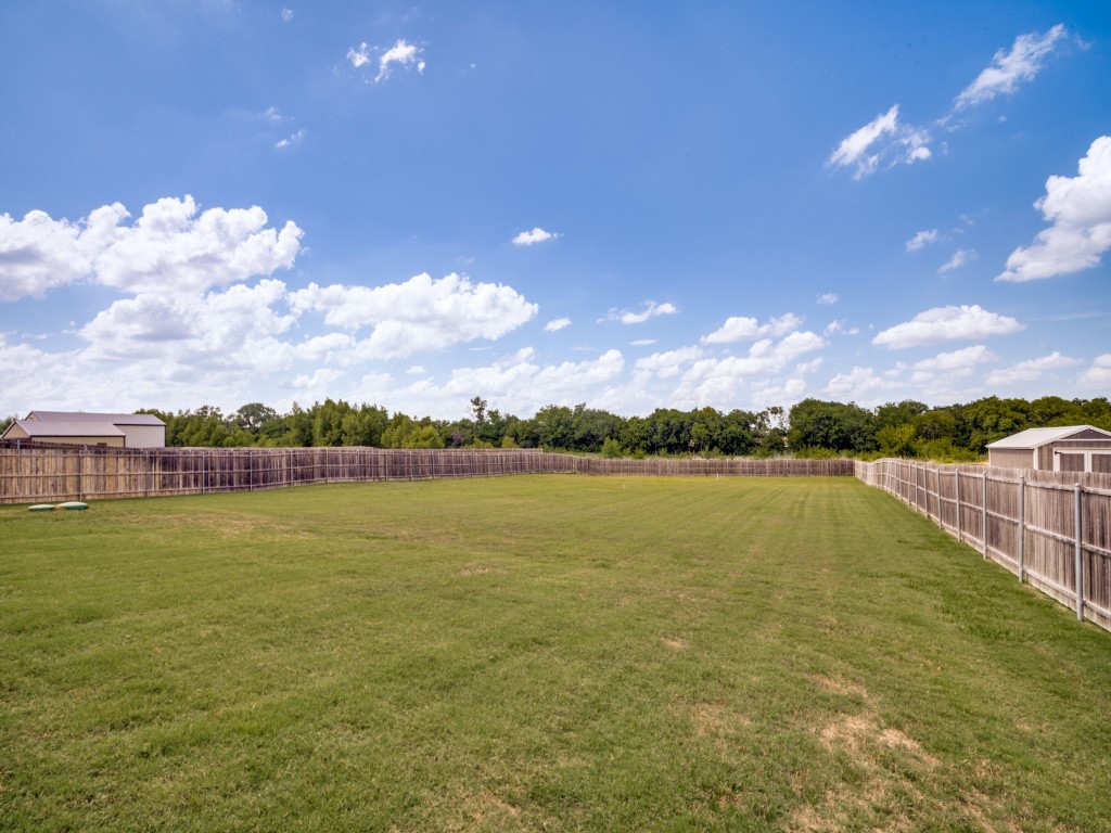 14712 Crystal Spring Drive Justin TX 76247