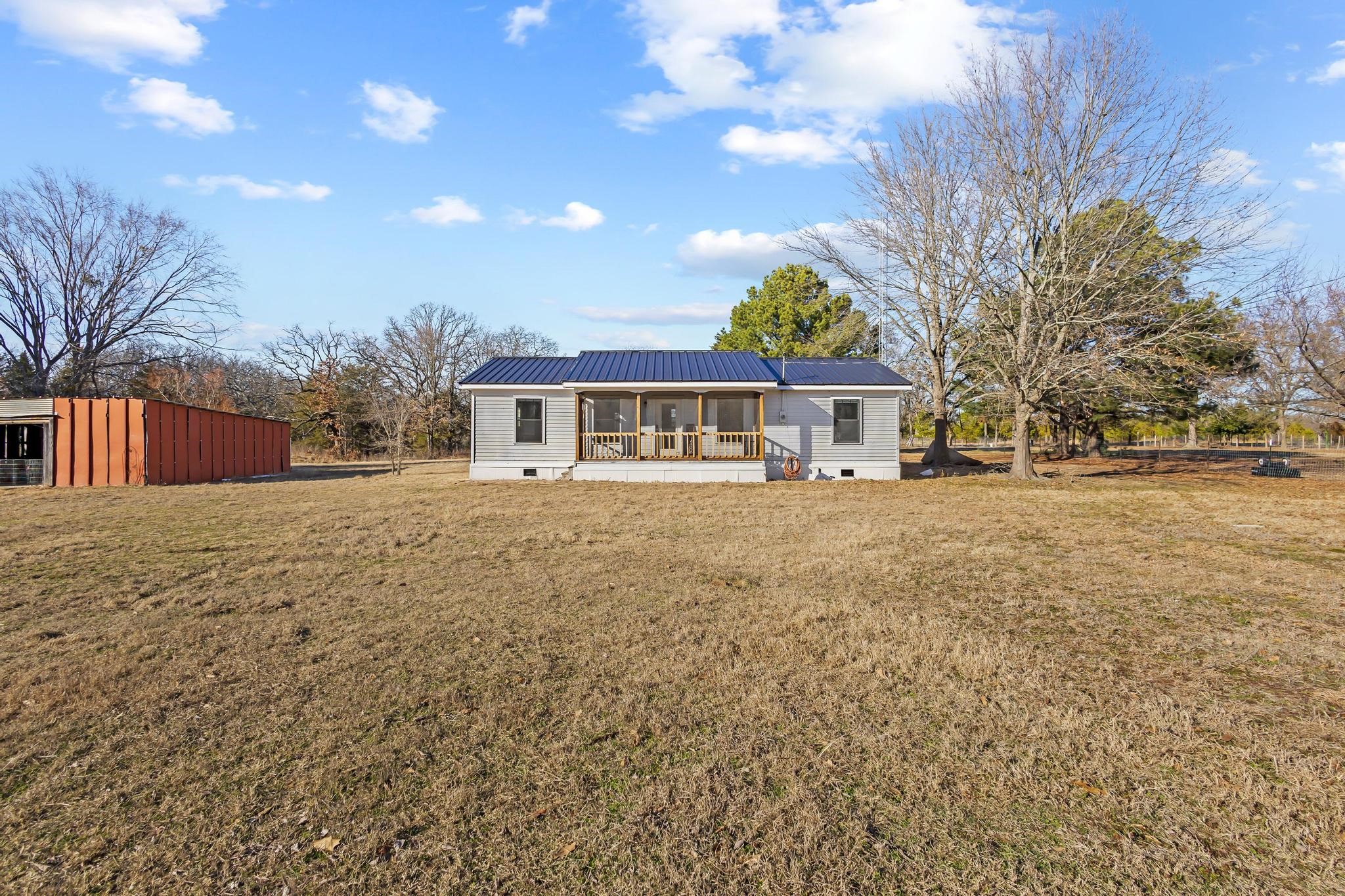4572 County Road 2700 Telephone TX 75488