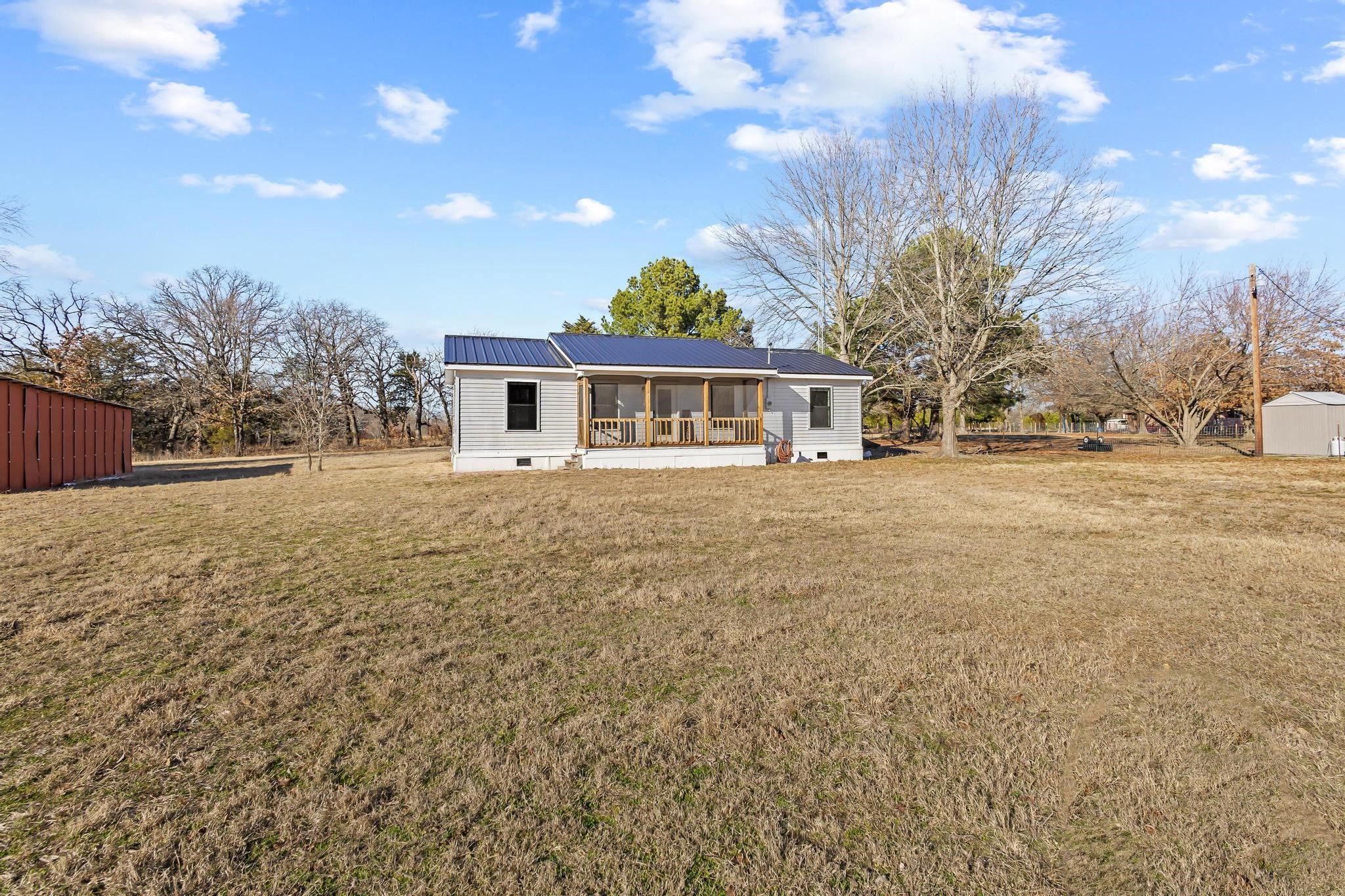 4572 County Road 2700 Telephone TX 75488