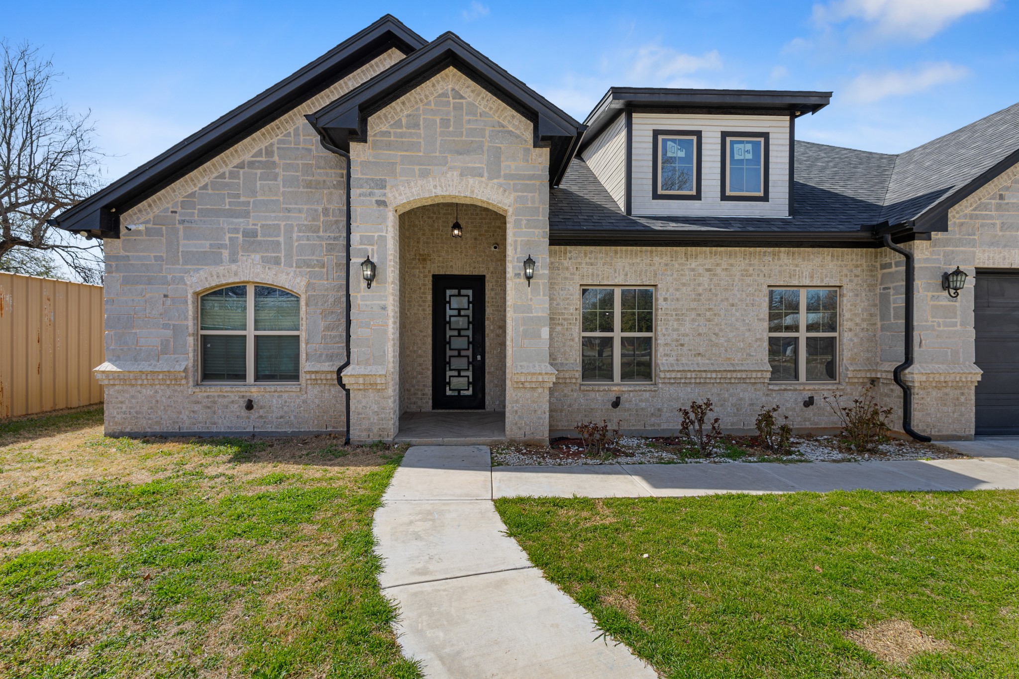 909 1st Street Bridgeport TX 76426