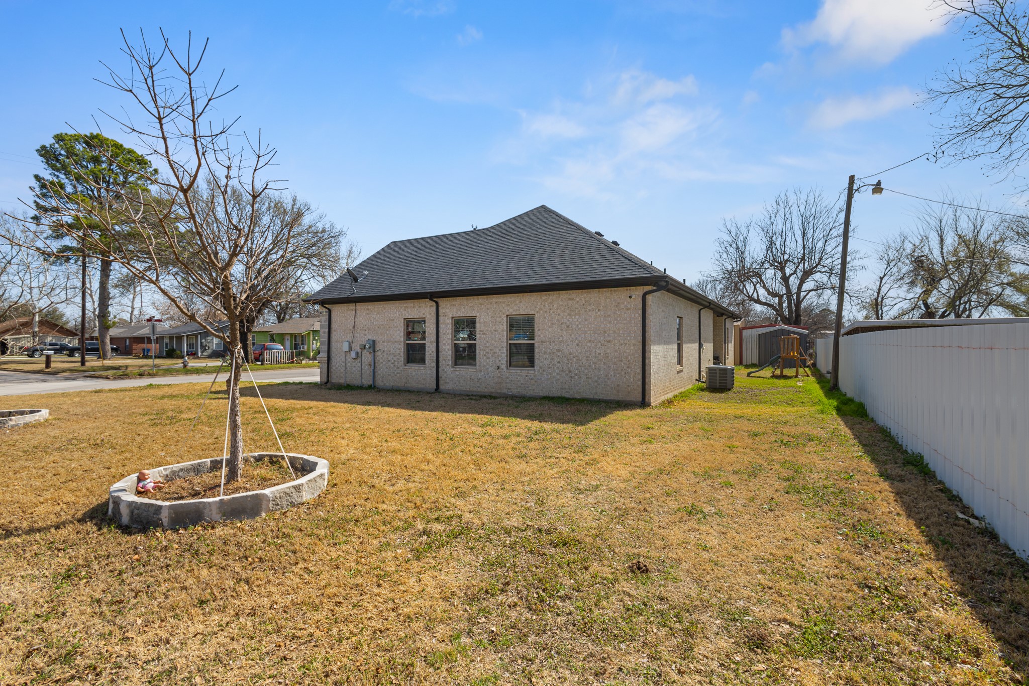 909 1st Street Bridgeport TX 76426