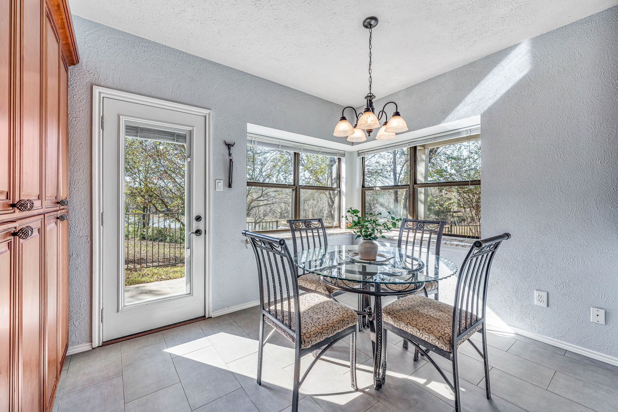 6521 Edgewood Court Granbury TX 76049