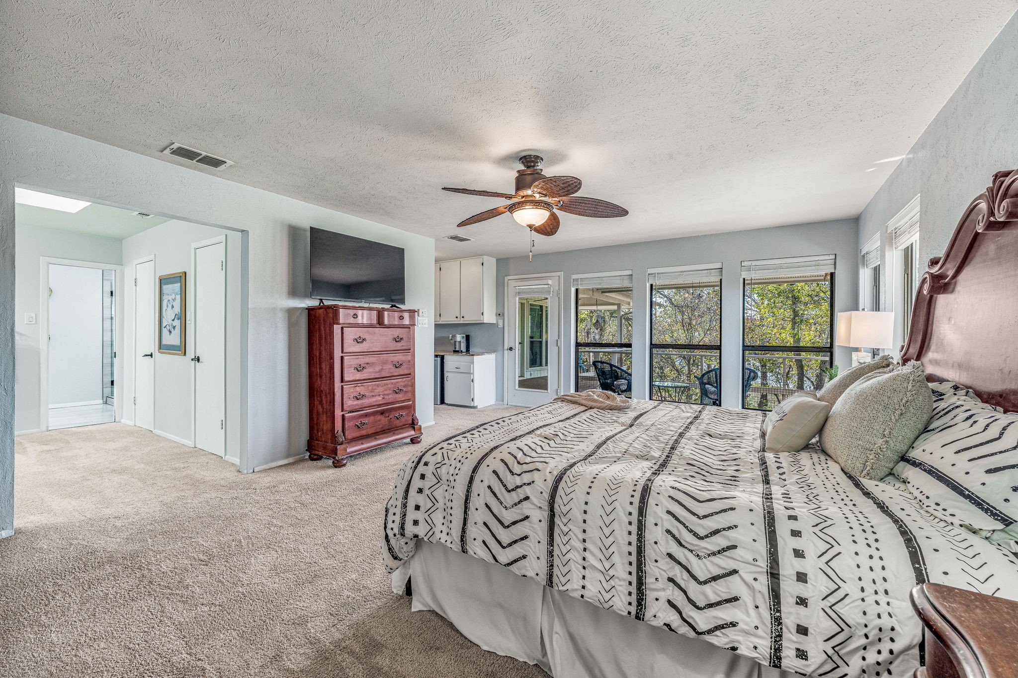 6521 Edgewood Court Granbury TX 76049