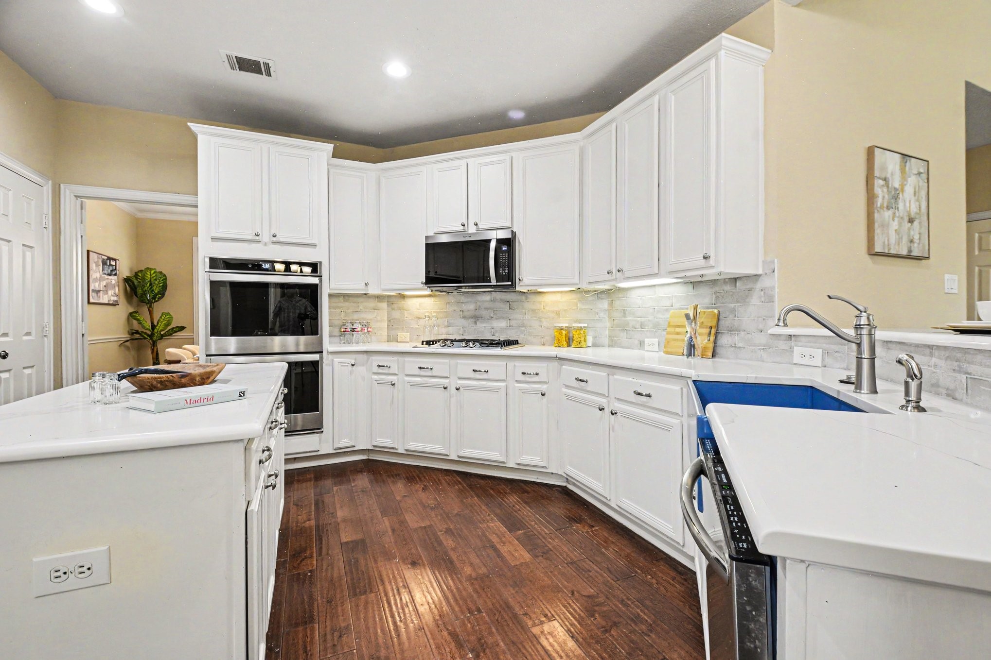 8125 Skyridge Drive Plano TX 75025