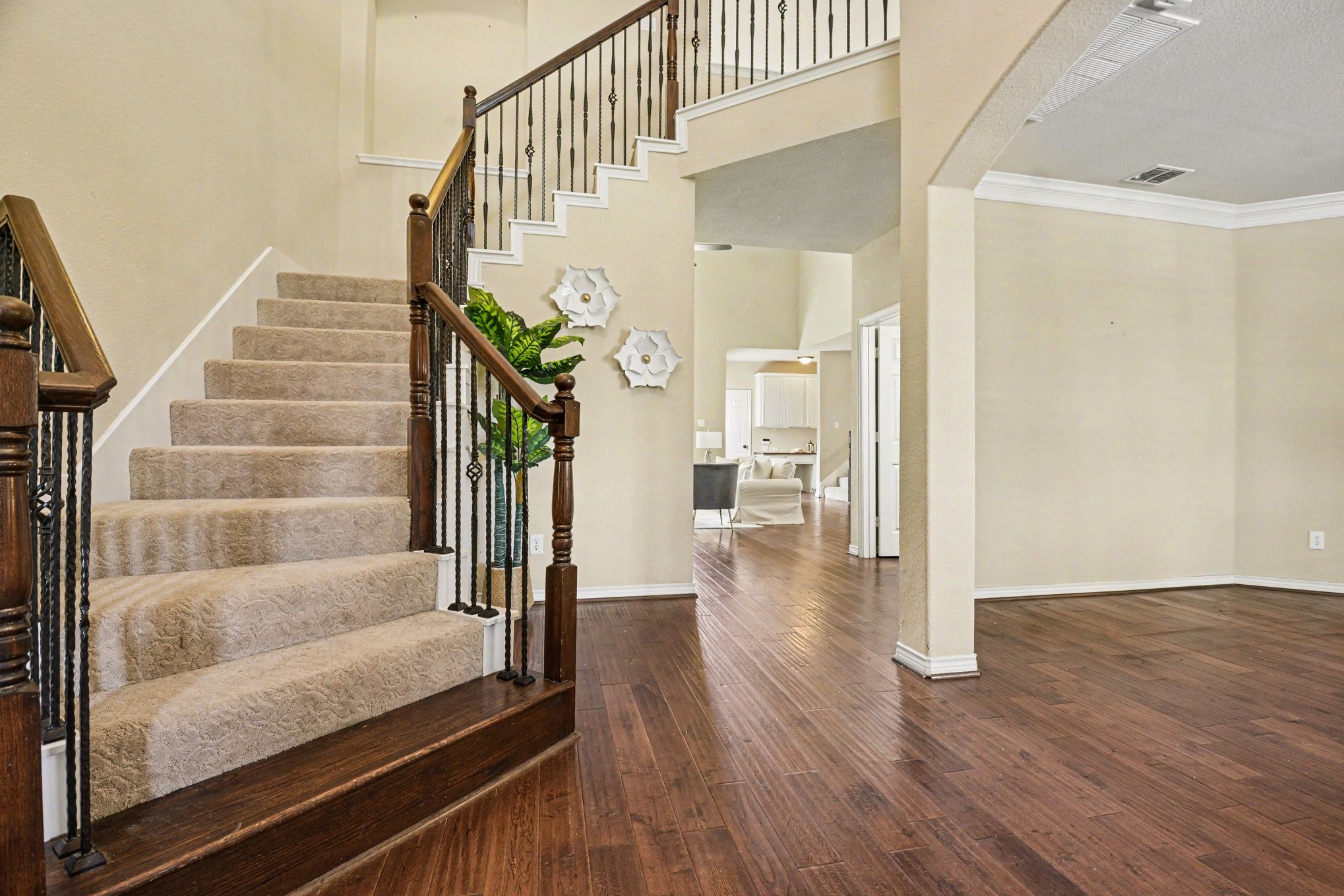 8125 Skyridge Drive Plano TX 75025