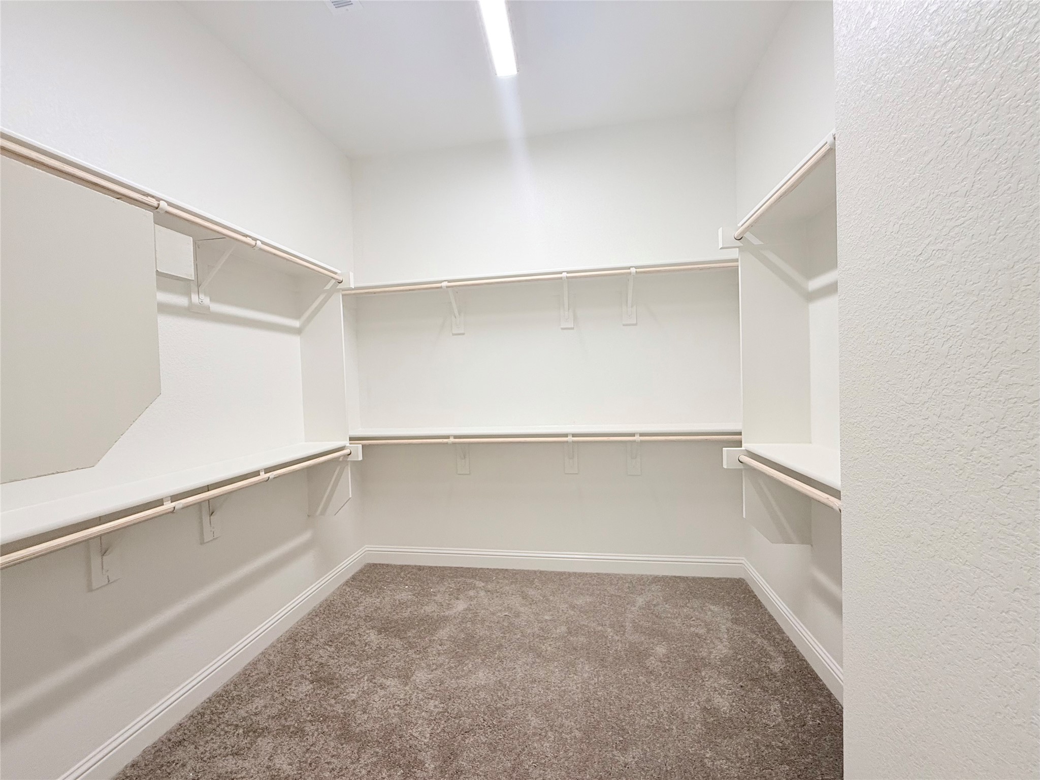 352 Alina Drive Burleson TX 76028