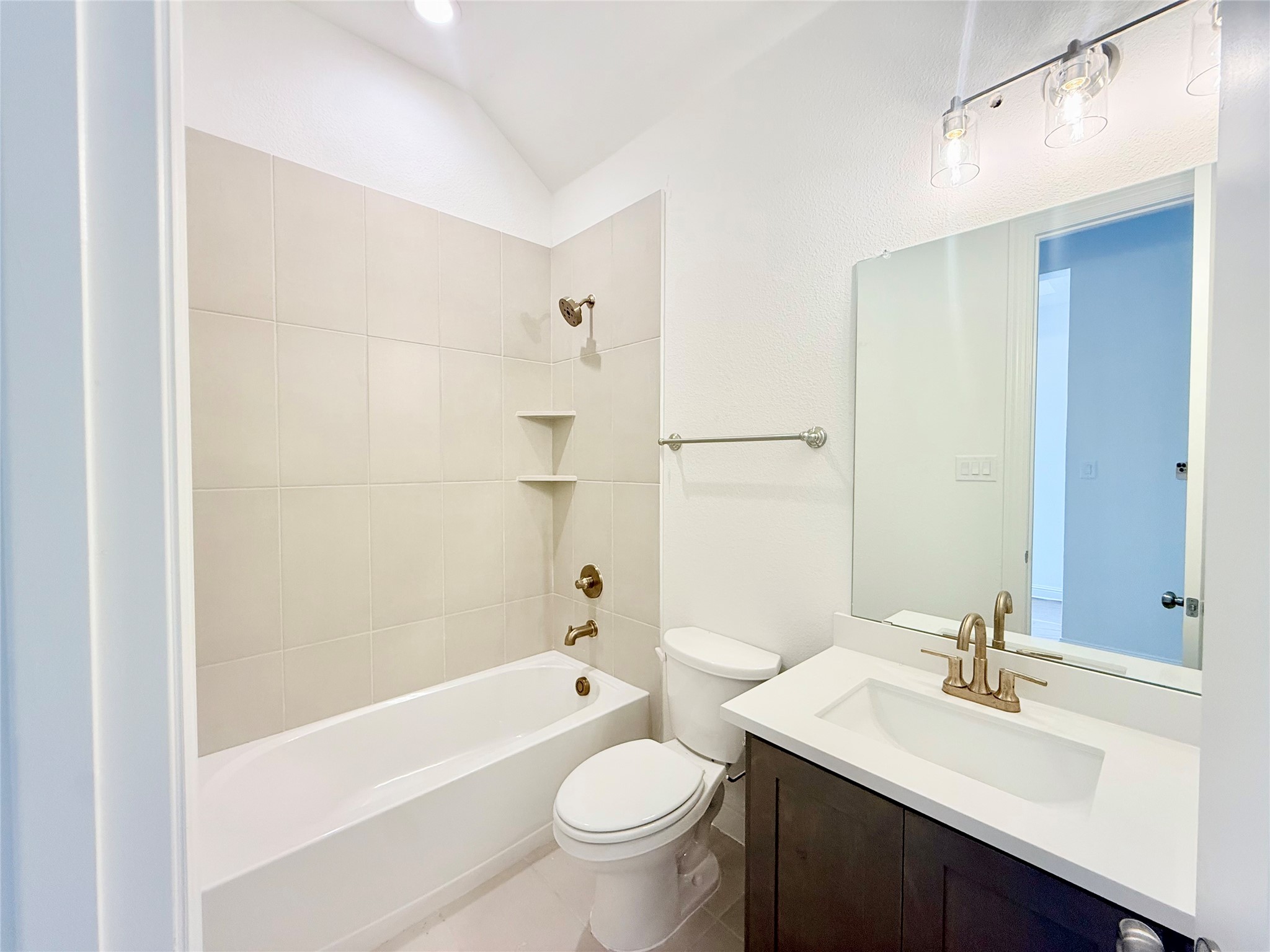 352 Alina Drive Burleson TX 76028