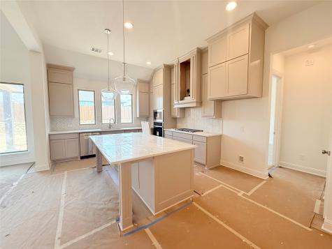 352 Alina Drive Burleson TX 76028