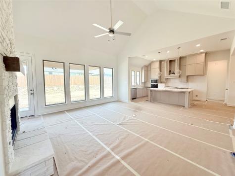 352 Alina Drive Burleson TX 76028