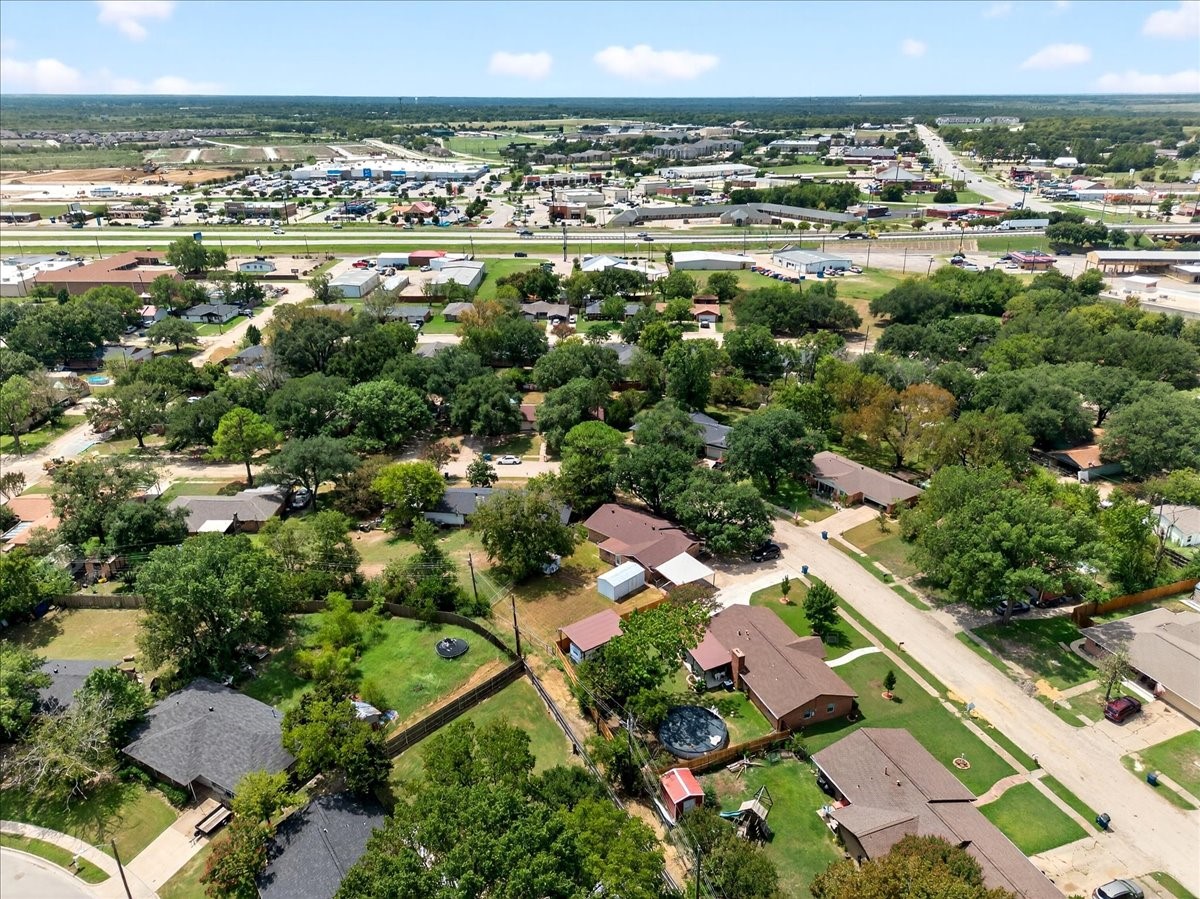 1207 Royal Drive Kaufman TX 75142