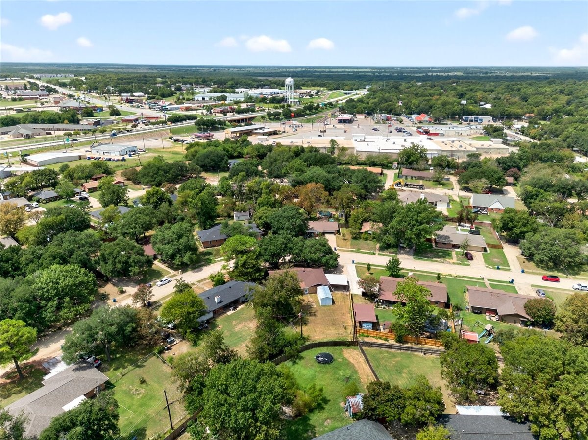 1207 Royal Drive Kaufman TX 75142