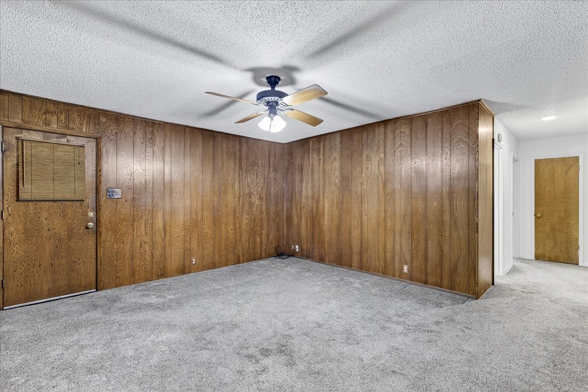 1207 Royal Drive Kaufman TX 75142