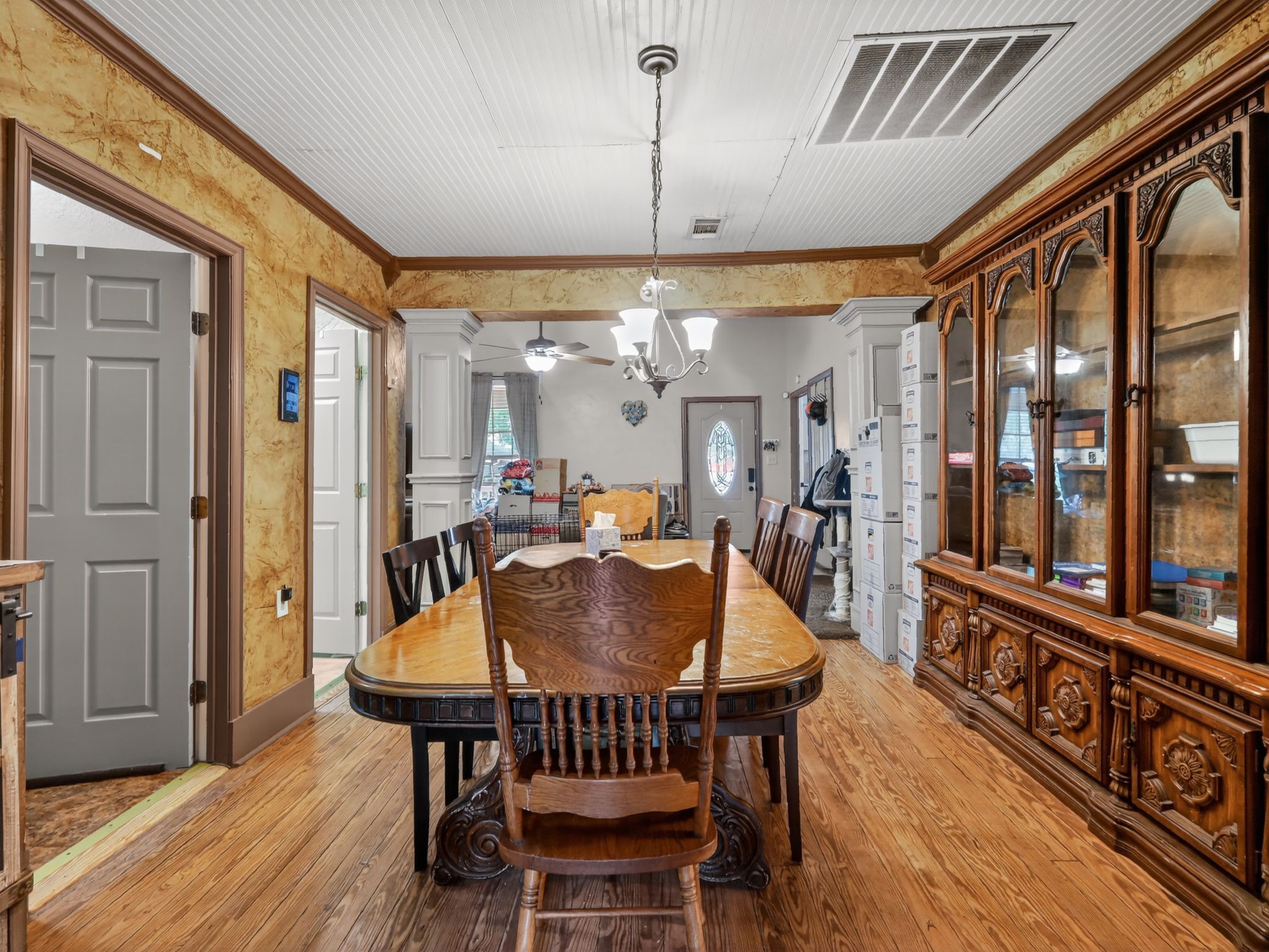 1301 Locust Street Commerce TX 75428