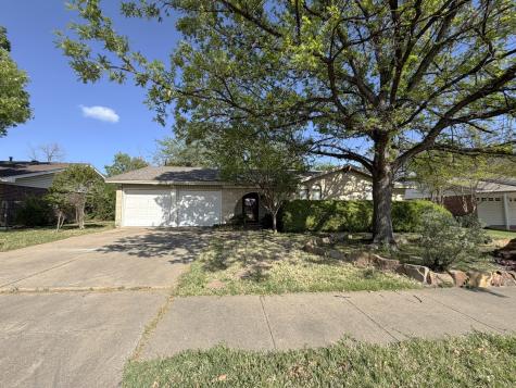5112 Karen Drive North Richland Hills TX 76180
