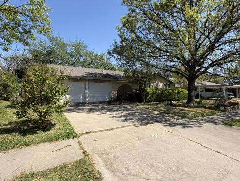 5112 Karen Drive North Richland Hills TX 76180