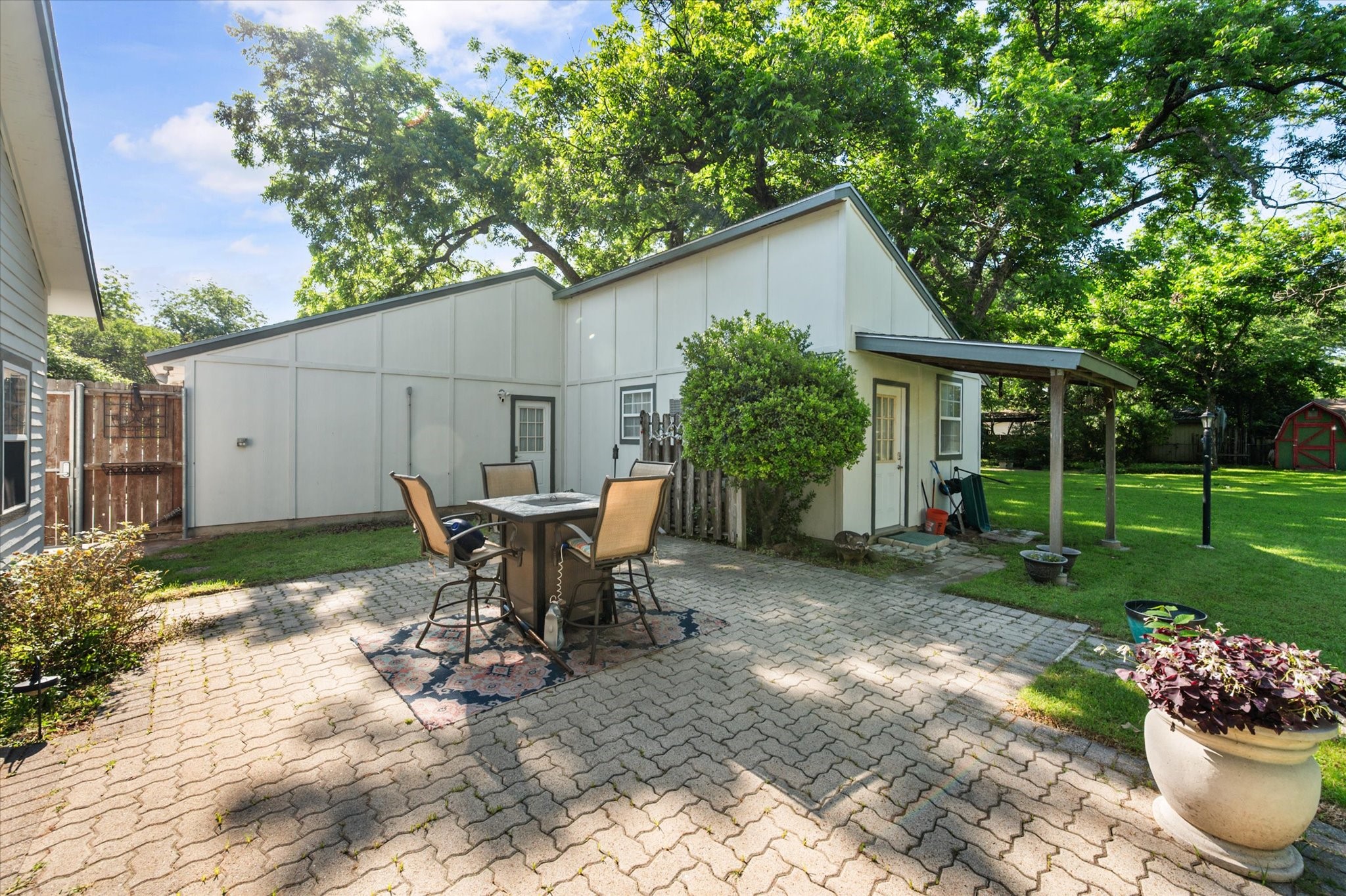 4421 Blackstone Drive Fort Worth TX 76114