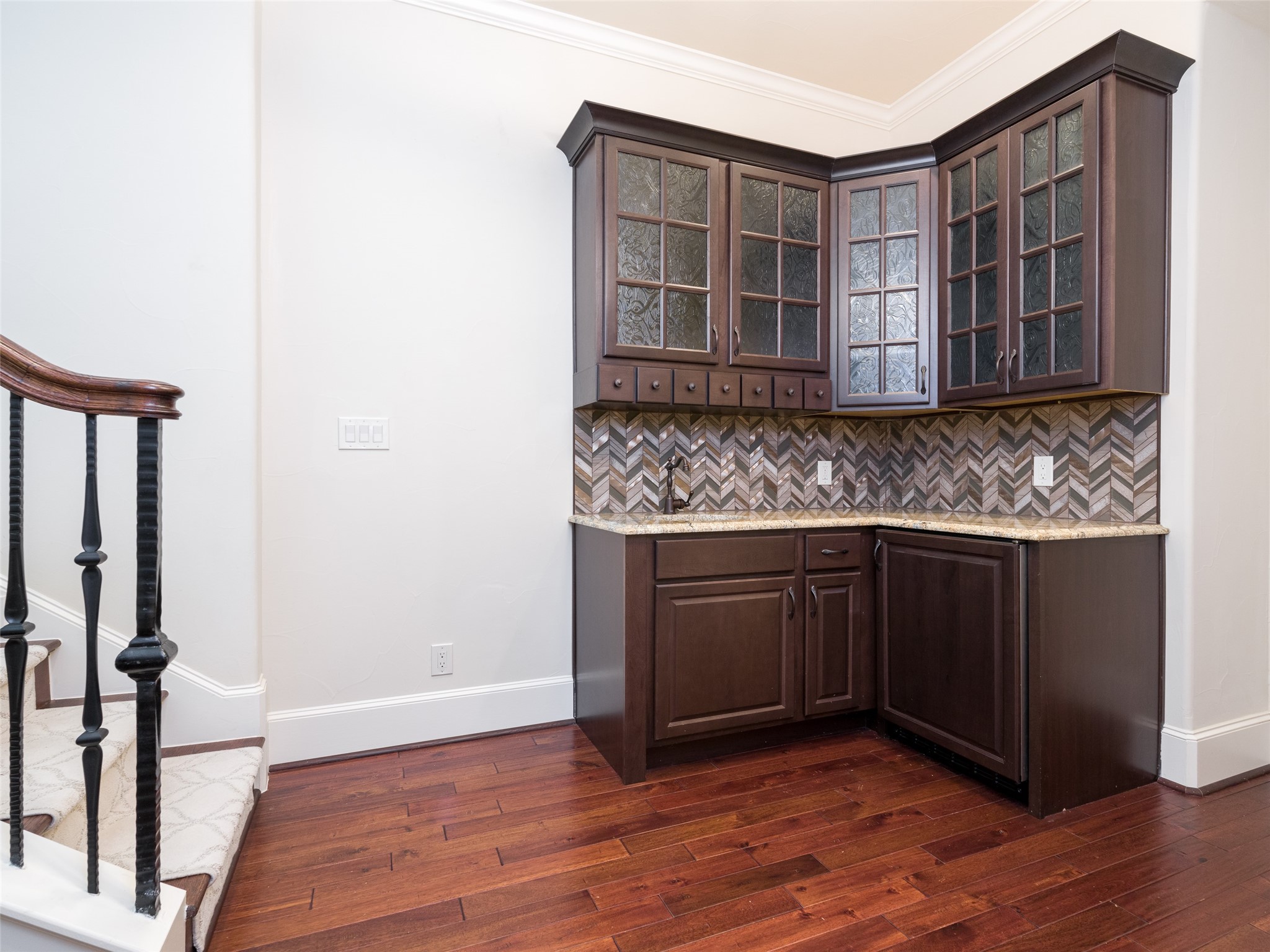 6442 Lakehurst Avenue Dallas TX 75230