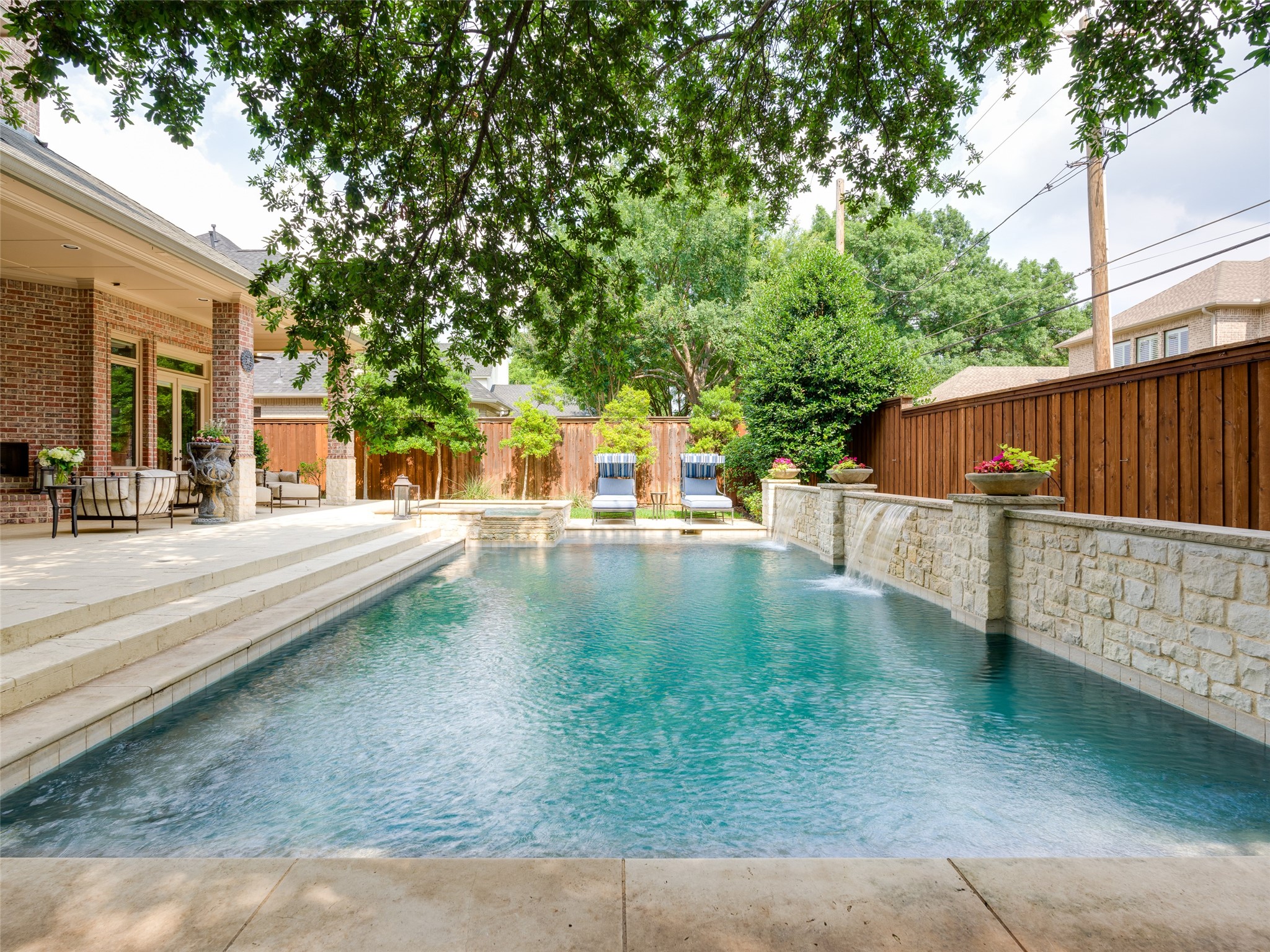6442 Lakehurst Avenue Dallas TX 75230