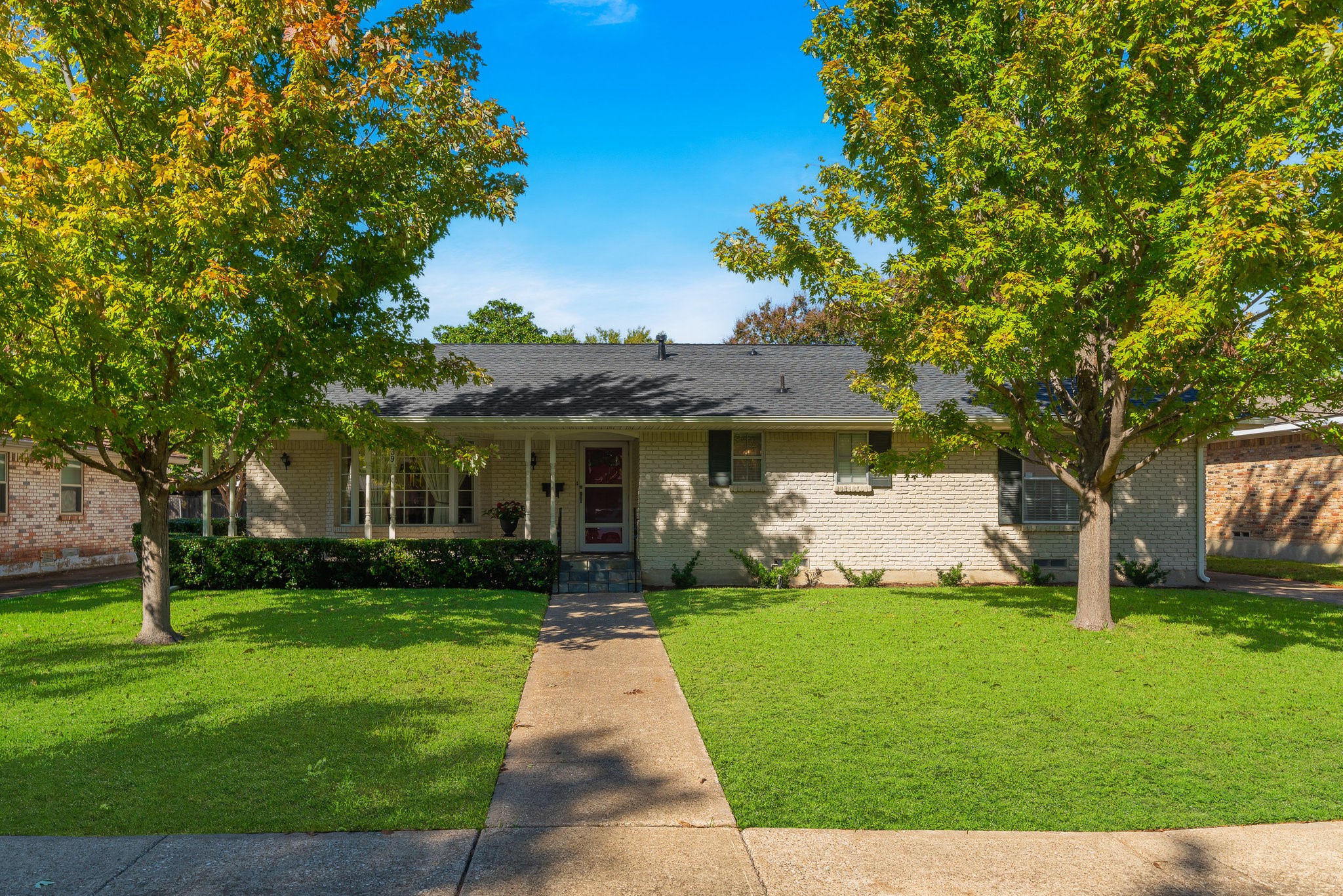 8439 Sweetwater Drive Dallas TX 75228