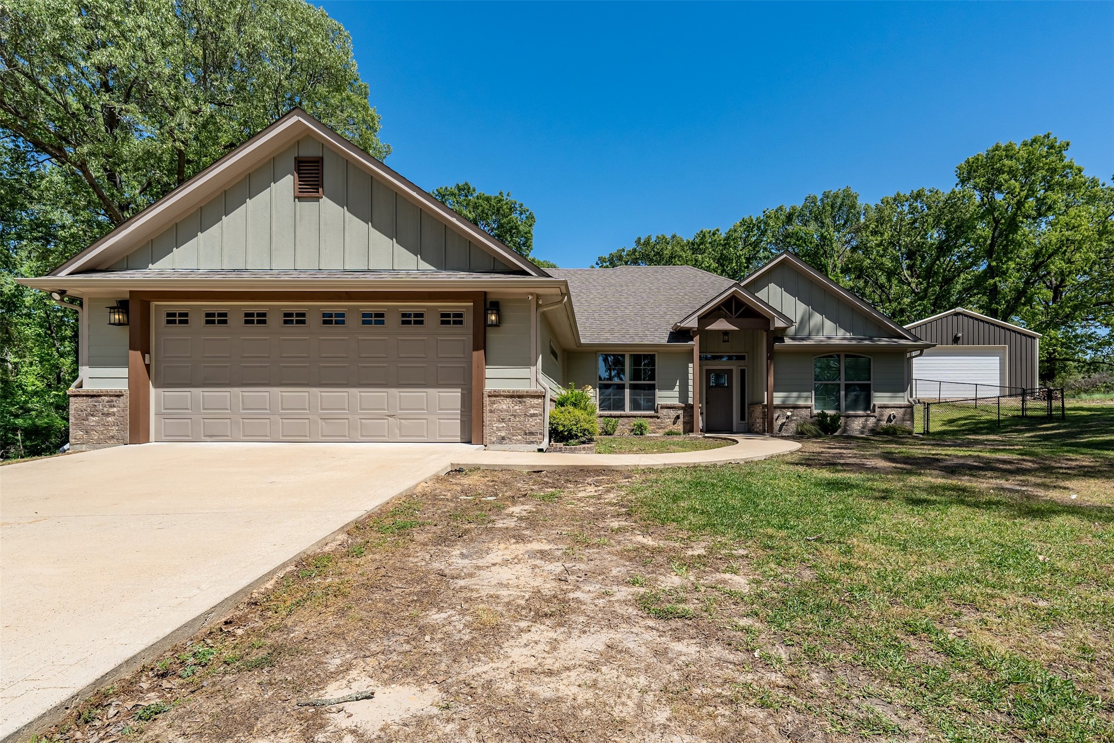 18126 County Road 4108 Lindale TX 75771
