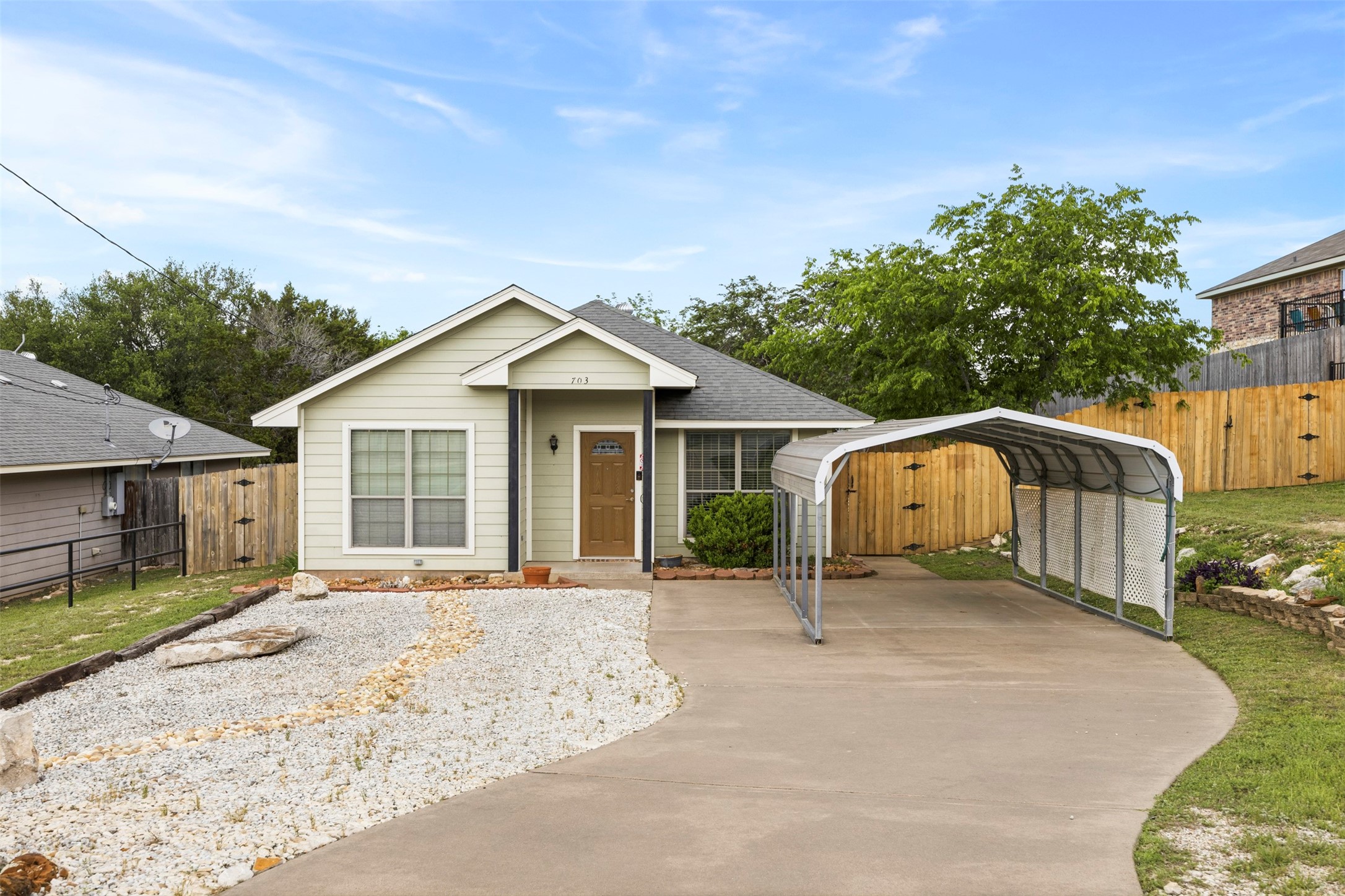 703 Bryan Street Glen Rose TX 76043