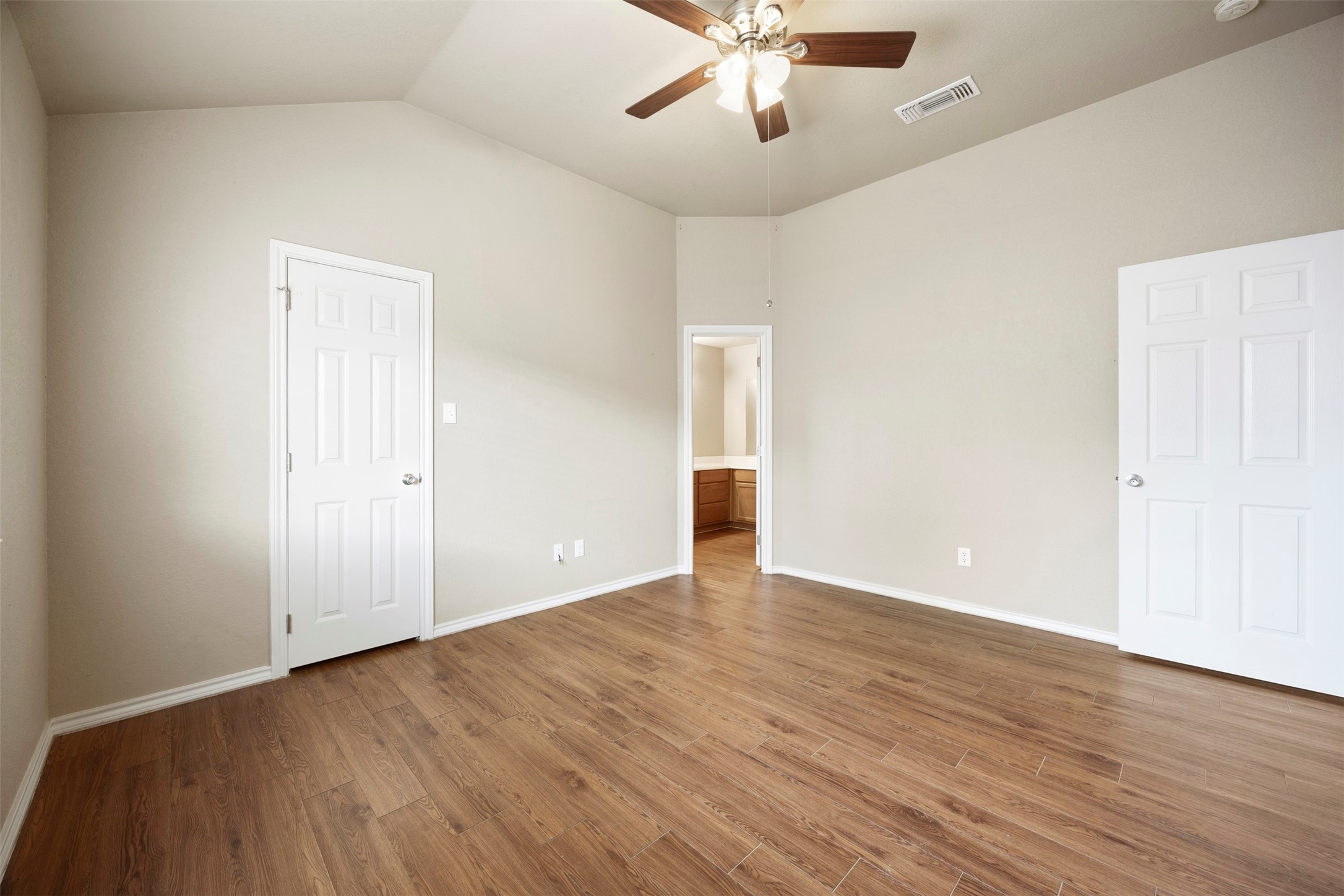 703 Bryan Street Glen Rose TX 76043