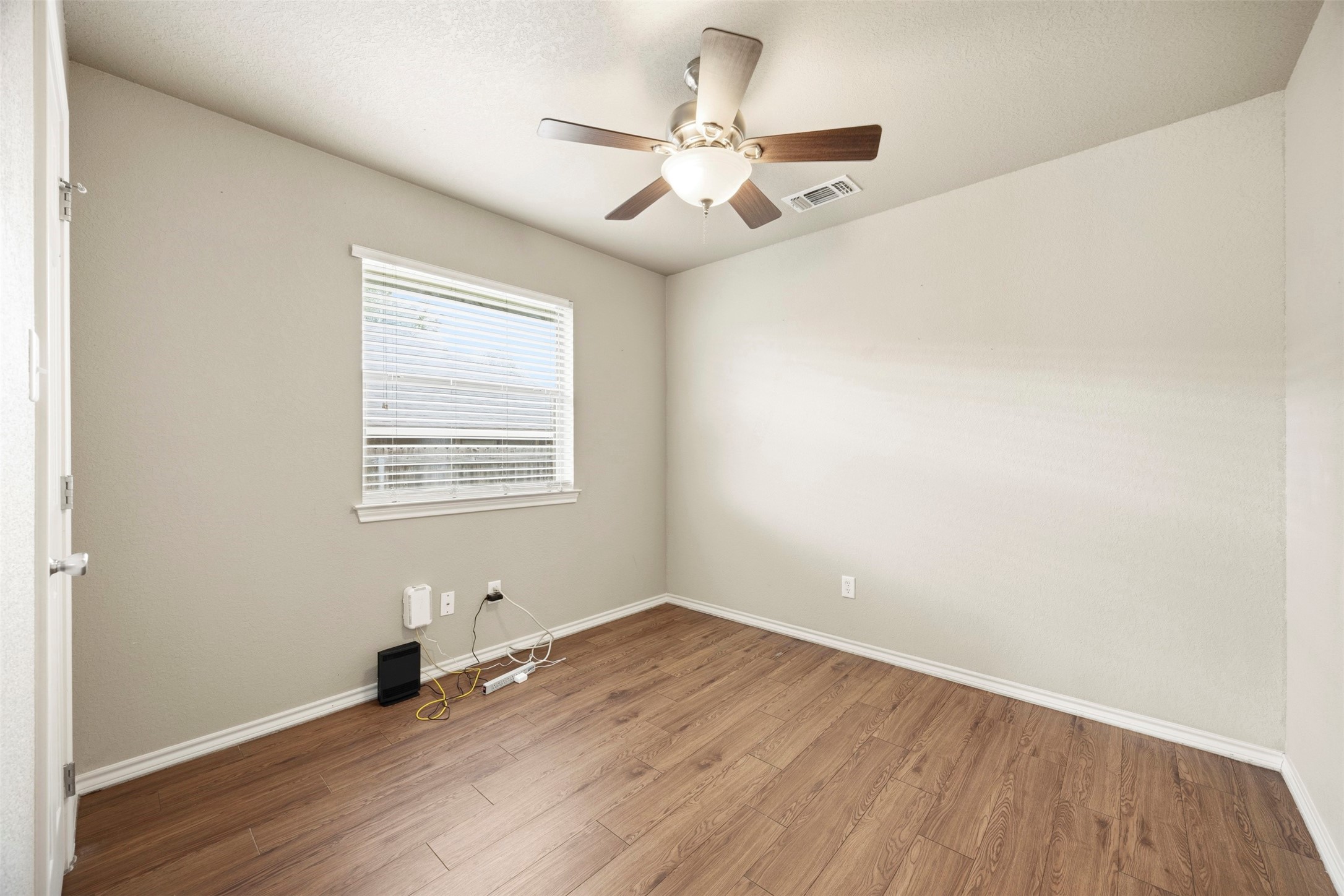 703 Bryan Street Glen Rose TX 76043