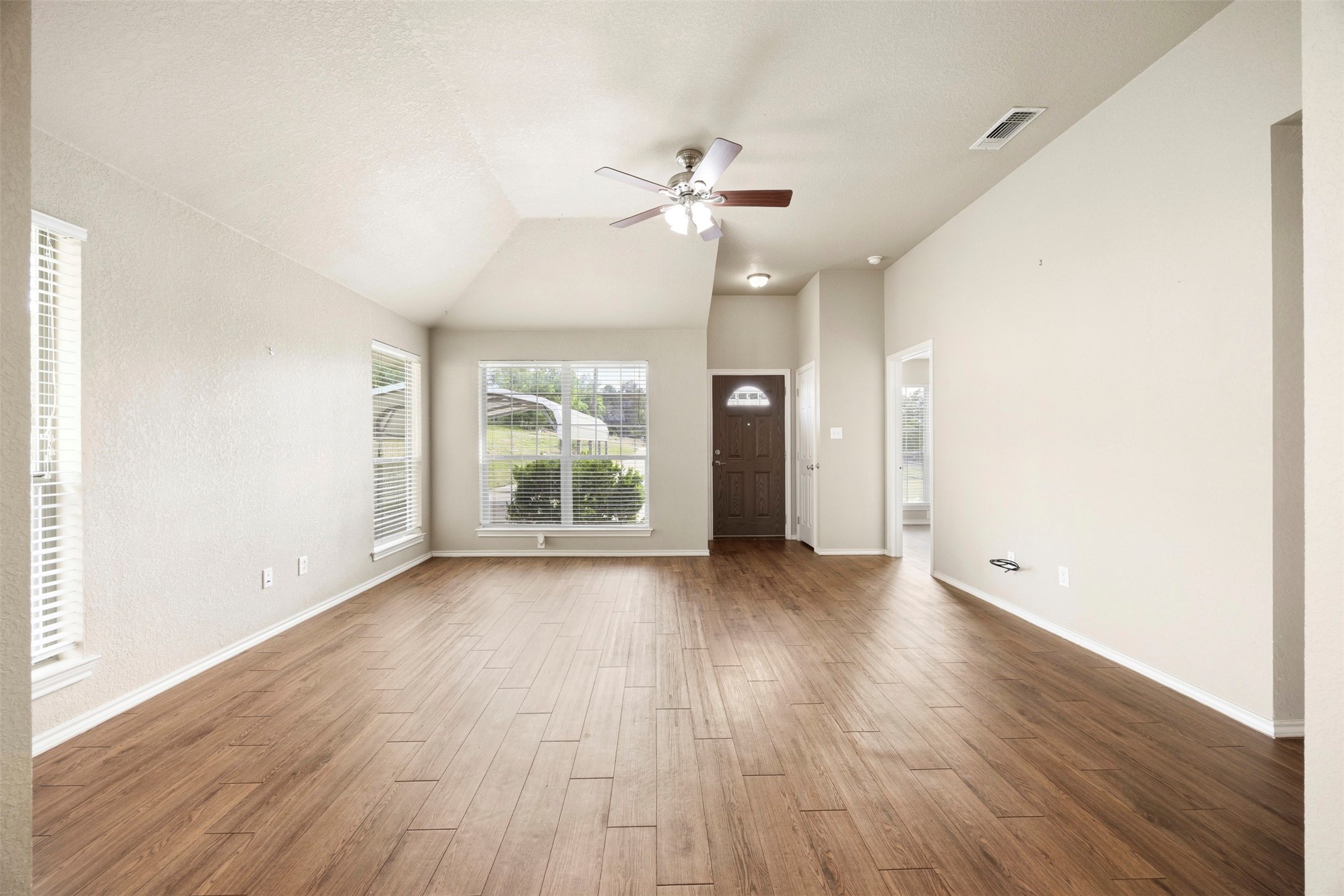703 Bryan Street Glen Rose TX 76043