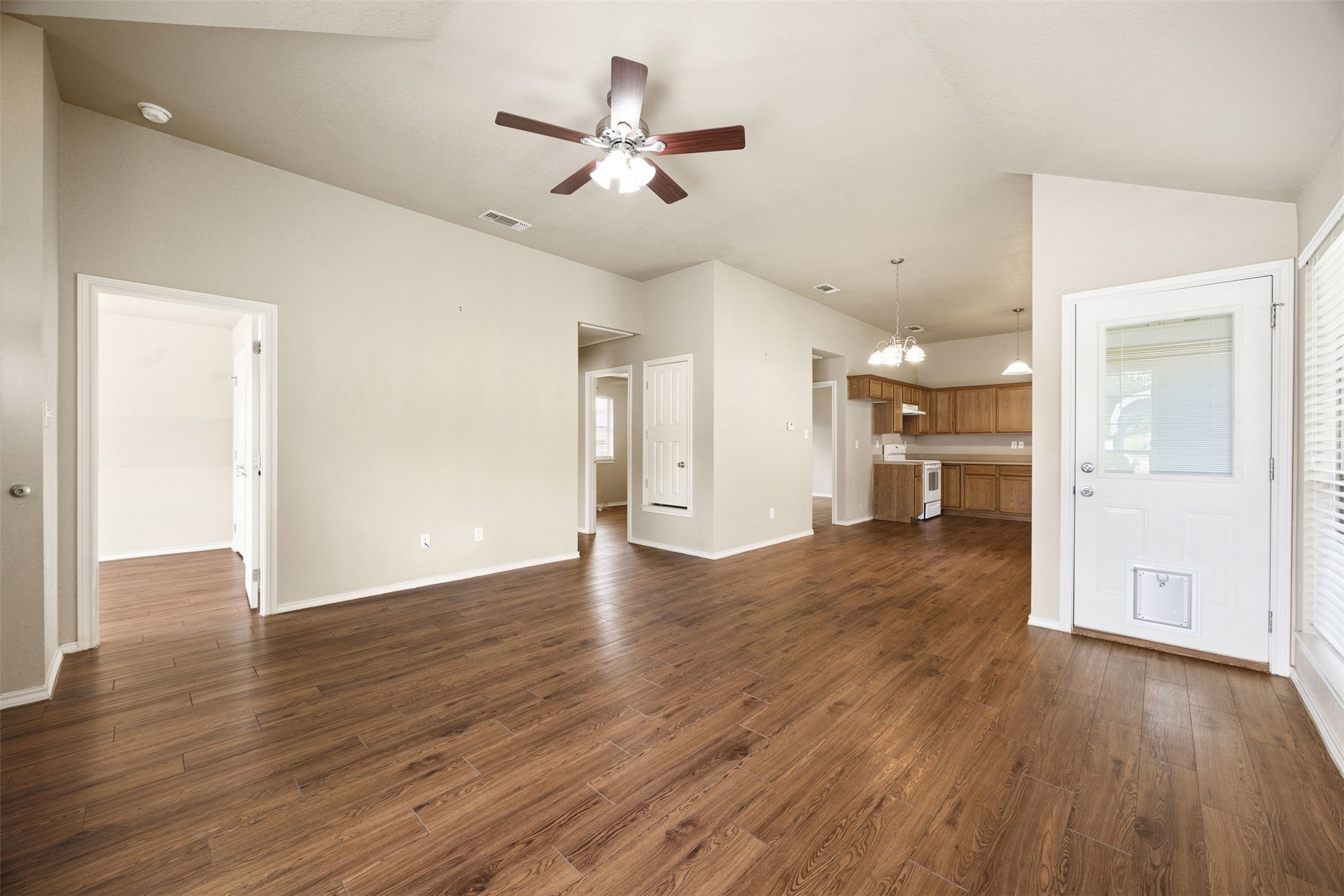 703 Bryan Street Glen Rose TX 76043