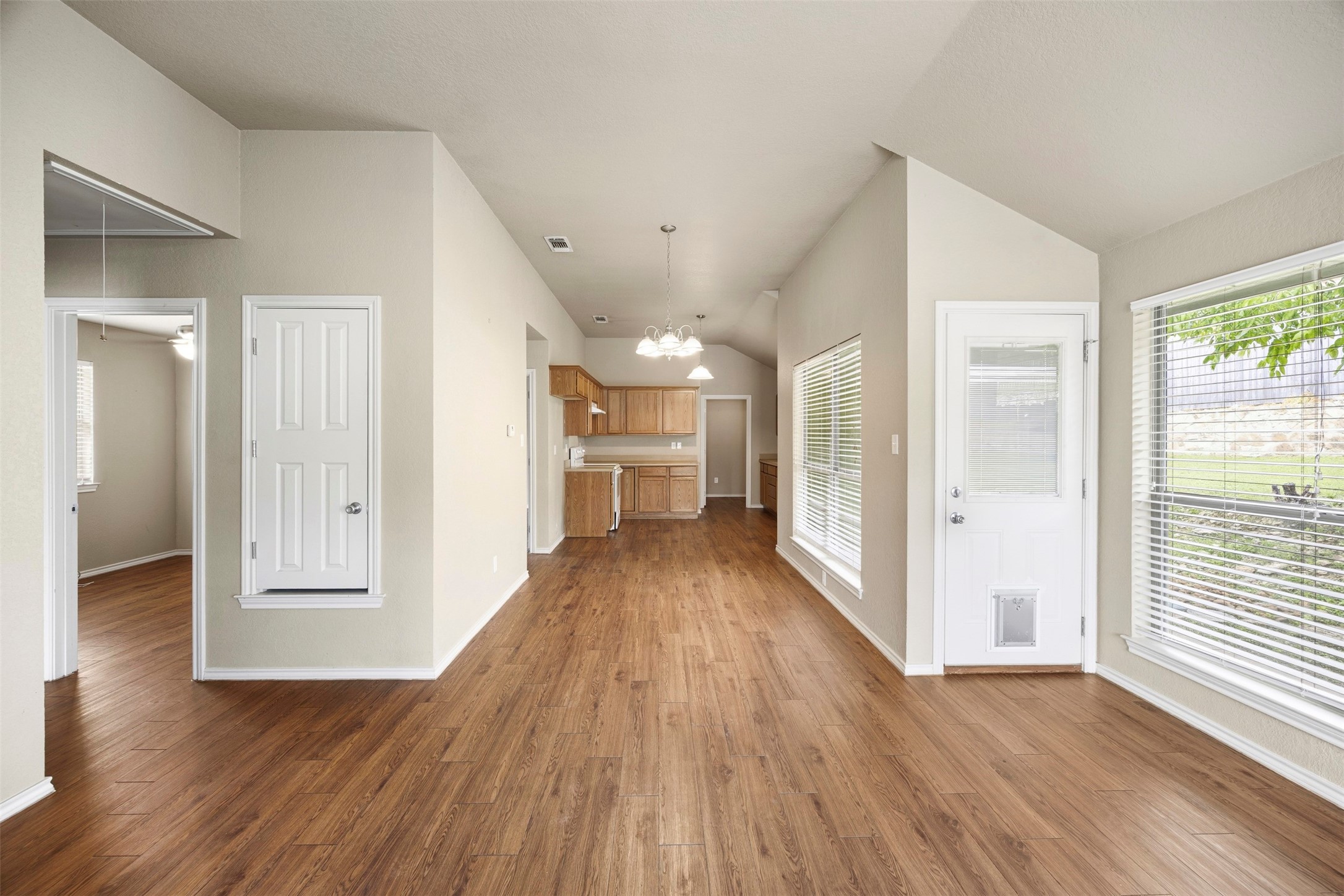703 Bryan Street Glen Rose TX 76043