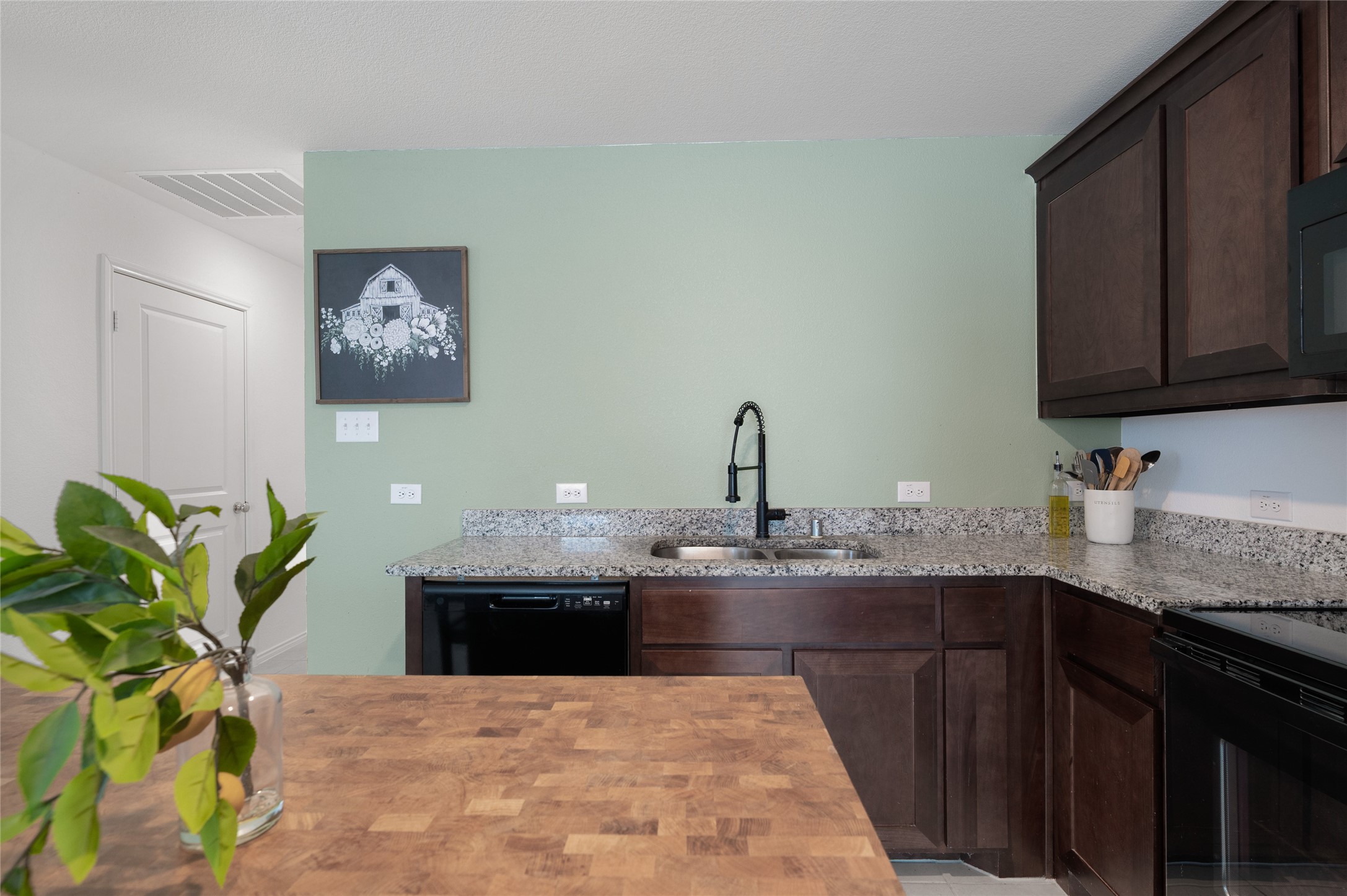 6611 Coulter Drive Princeton TX 75407