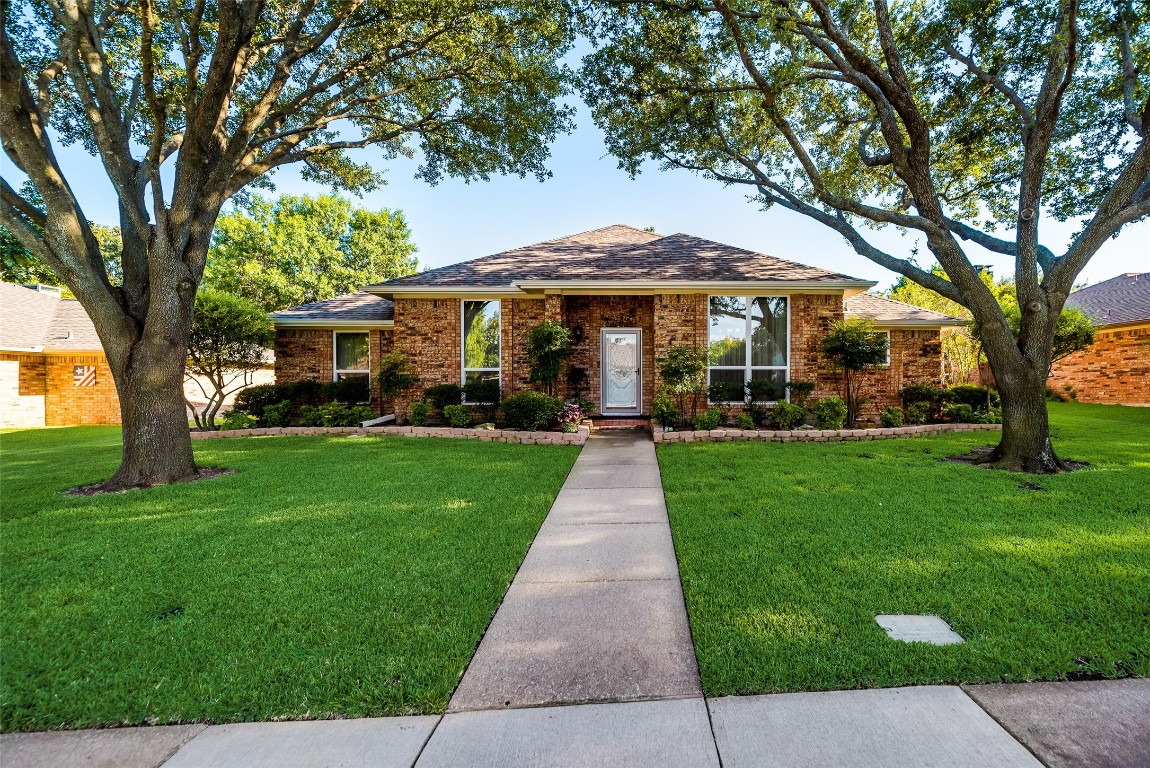 2417 Riverview Drive Mckinney TX 75071