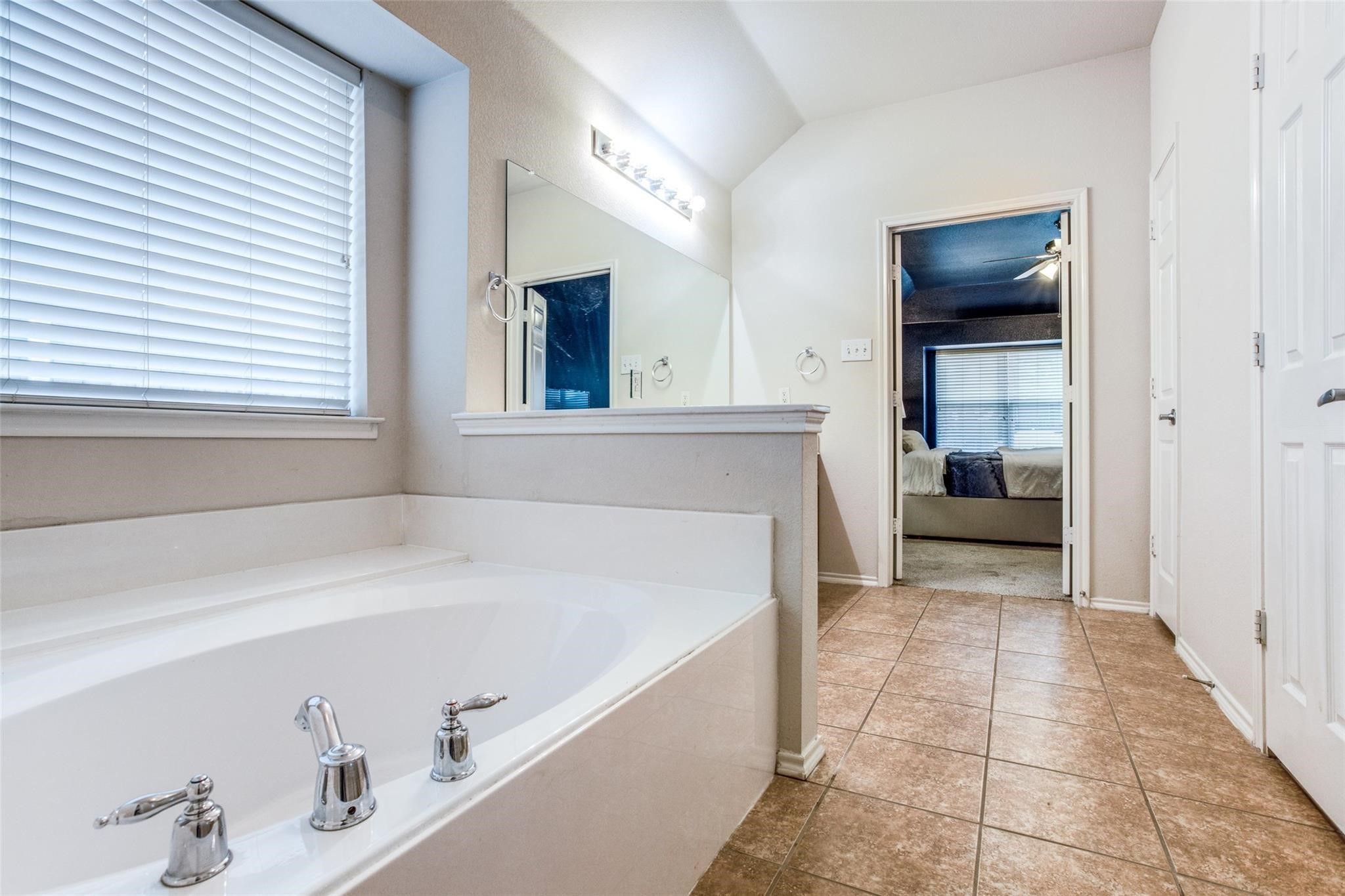 9800 Old Field Drive Mckinney TX 75072