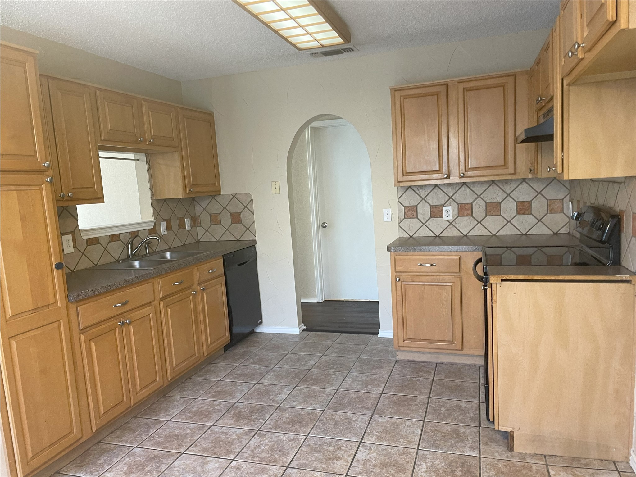 4241 Iris Avenue Fort Worth TX 76137