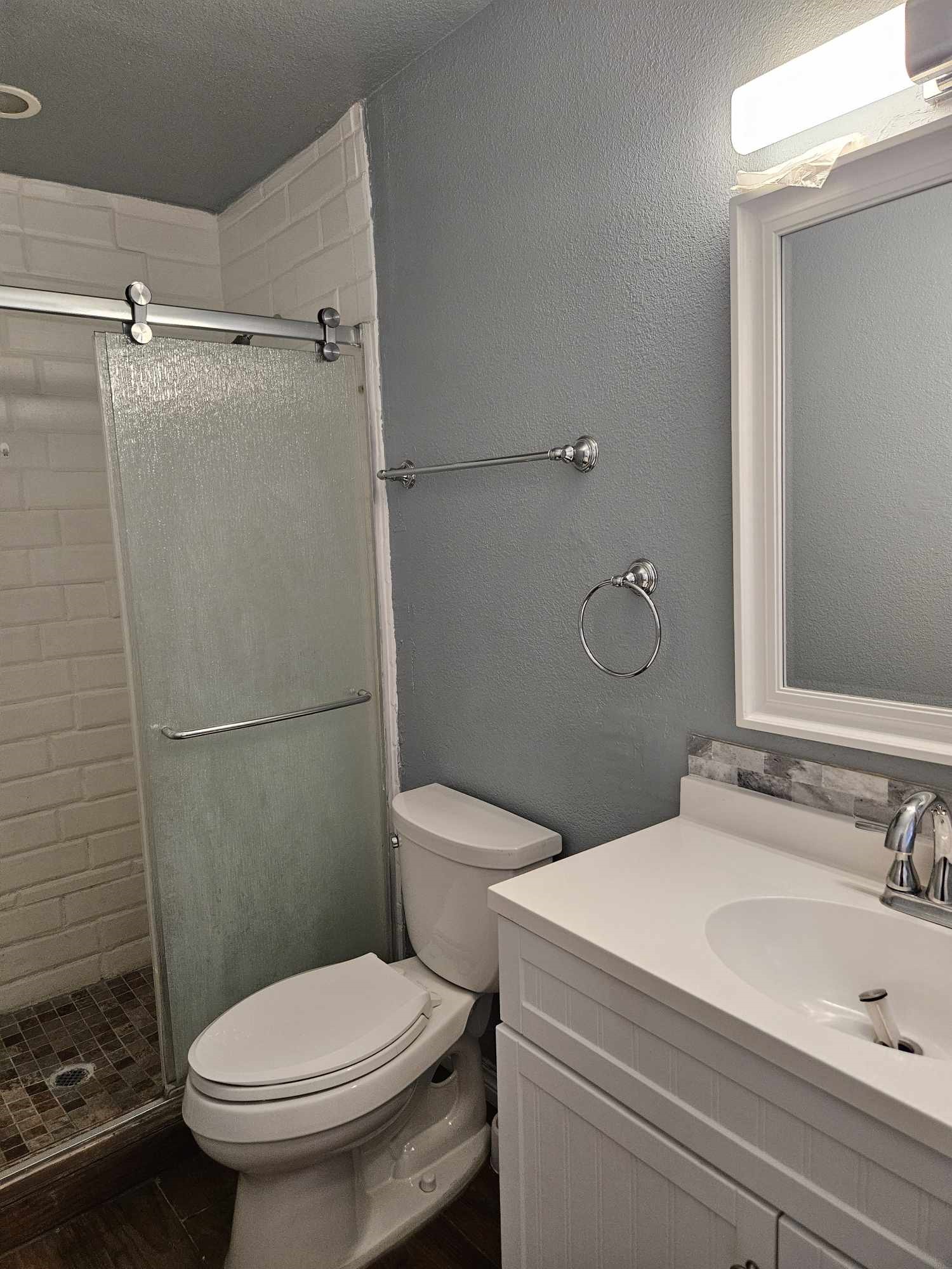 808 Mccurry Avenue Bedford TX 76022