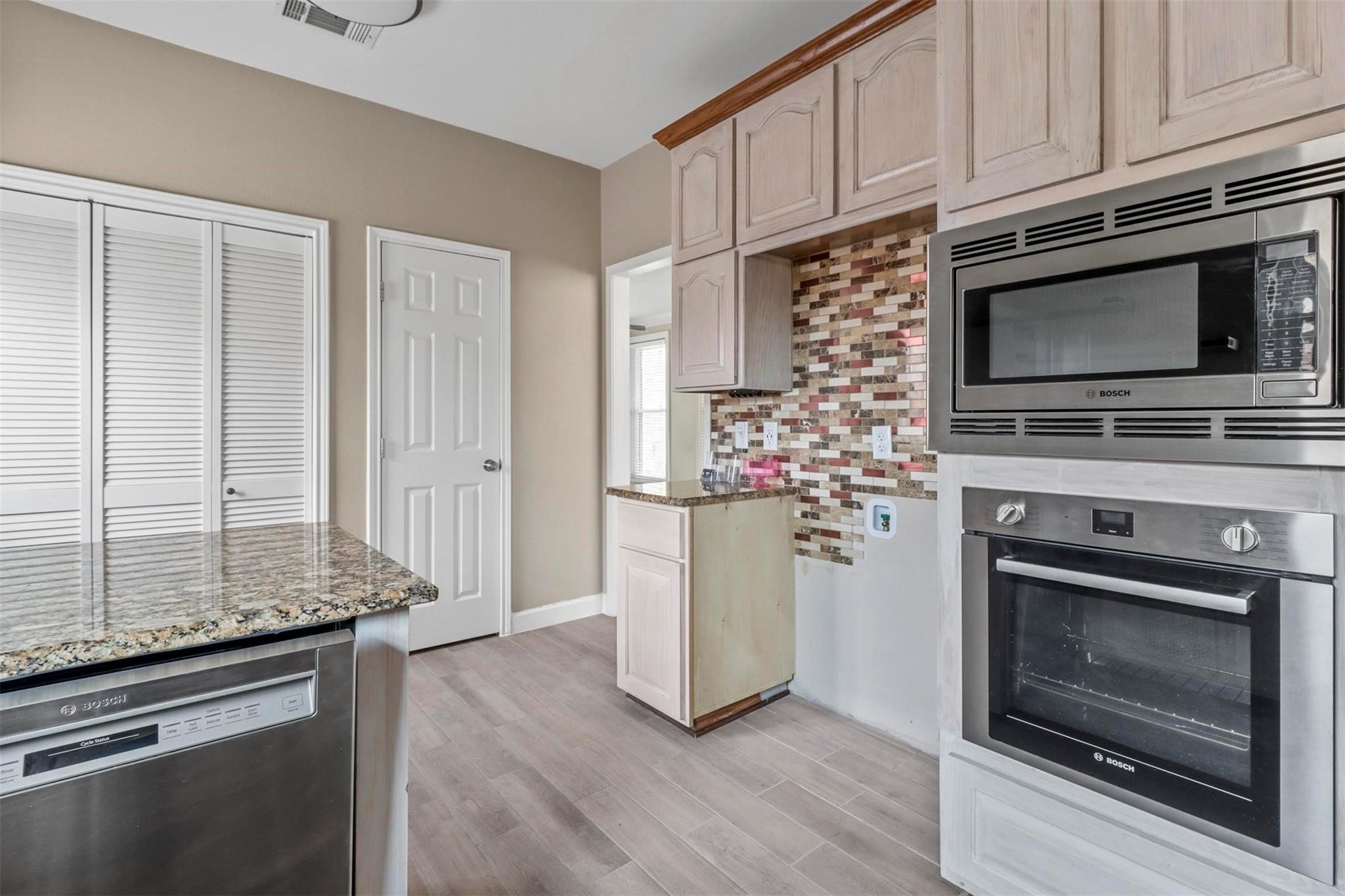 1110 Carrington Court Irving TX 75060