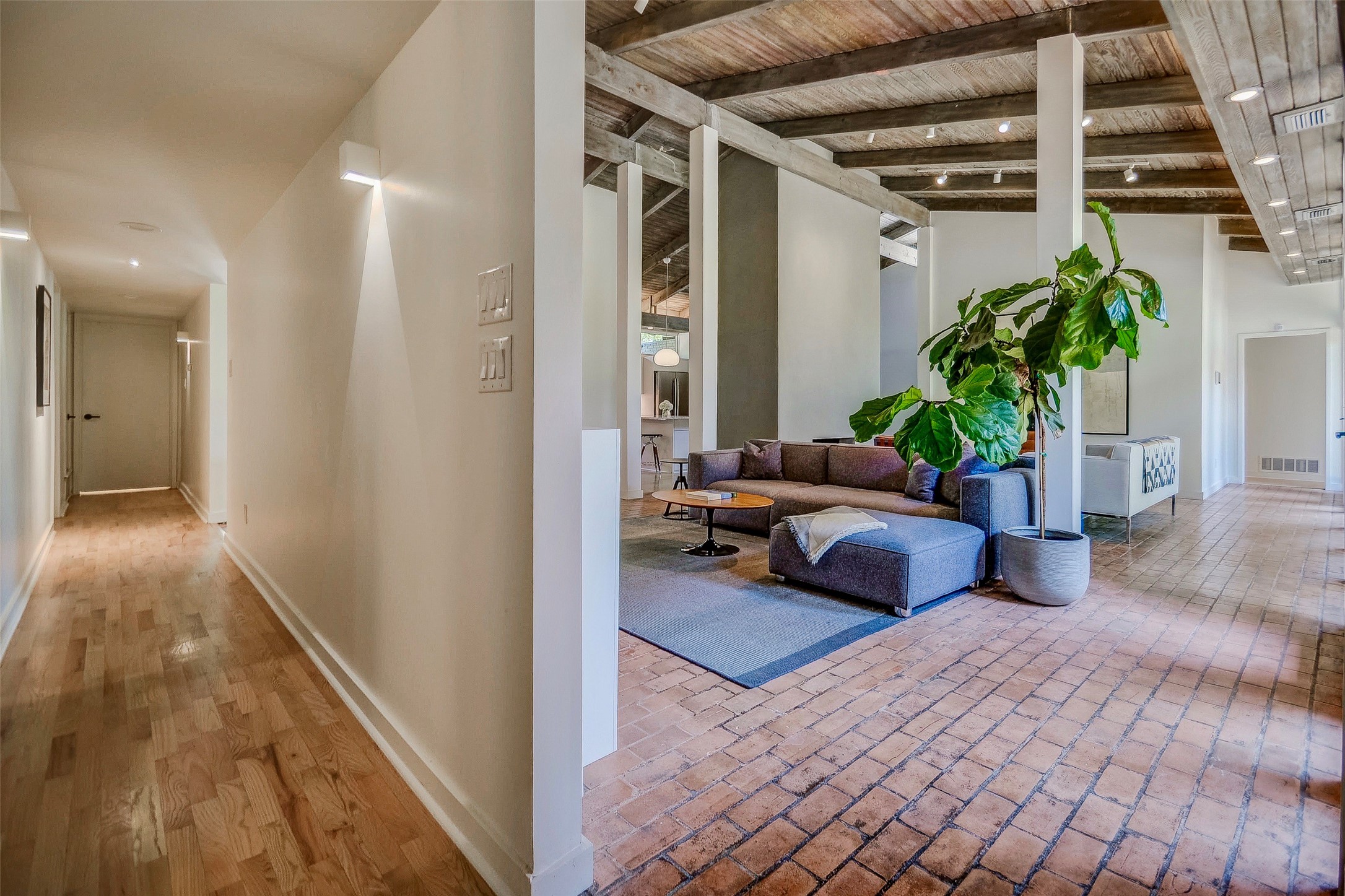 7358 Fieldgate Drive Dallas TX 75230