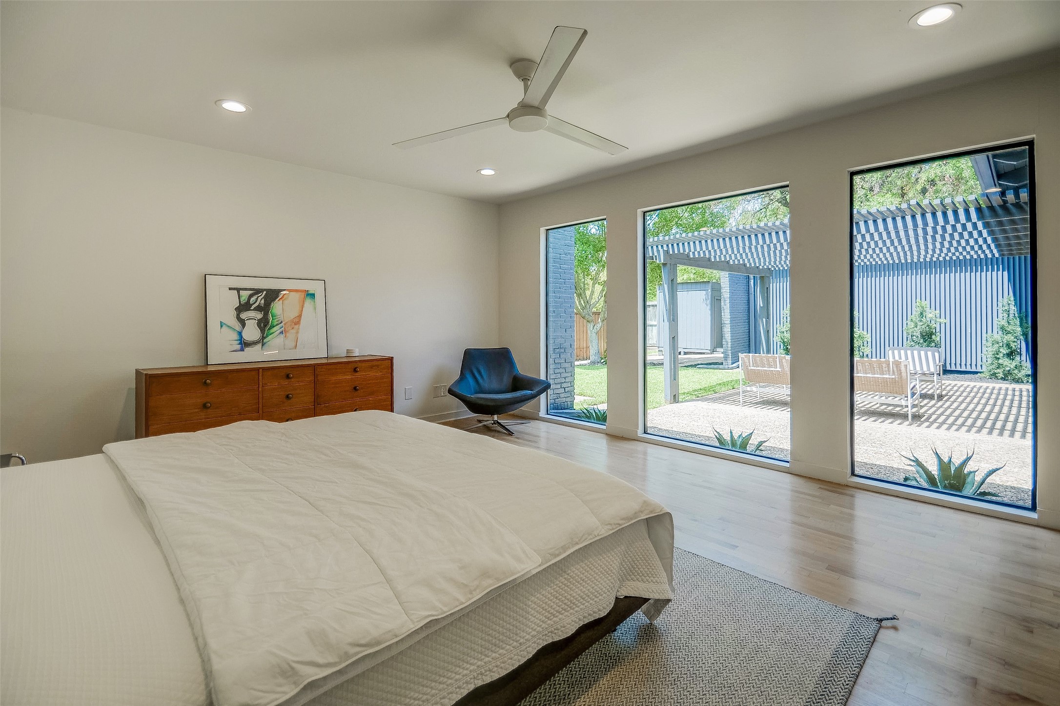 7358 Fieldgate Drive Dallas TX 75230