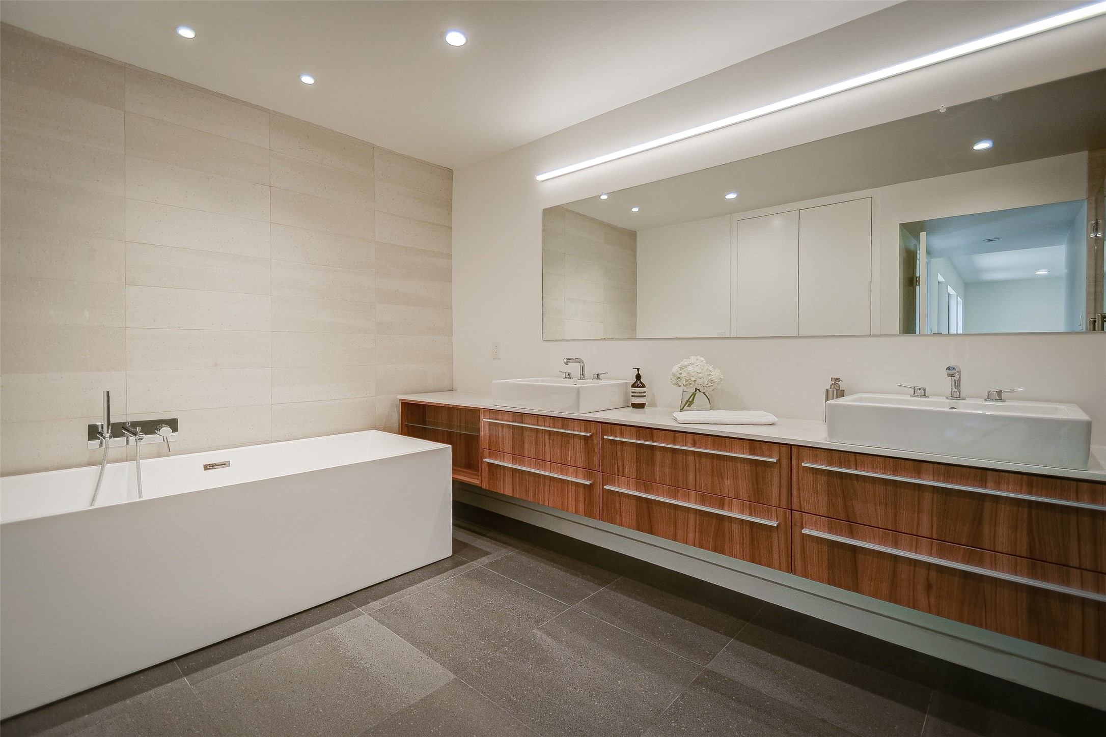 7358 Fieldgate Drive Dallas TX 75230