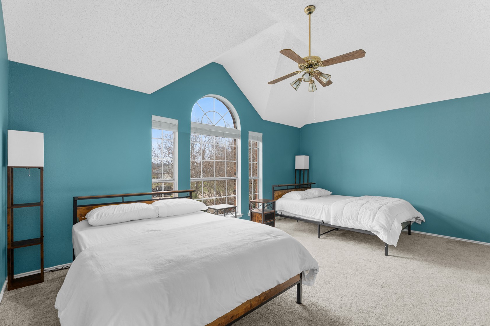 2422 Whispering Cove Circle Garland TX 75044