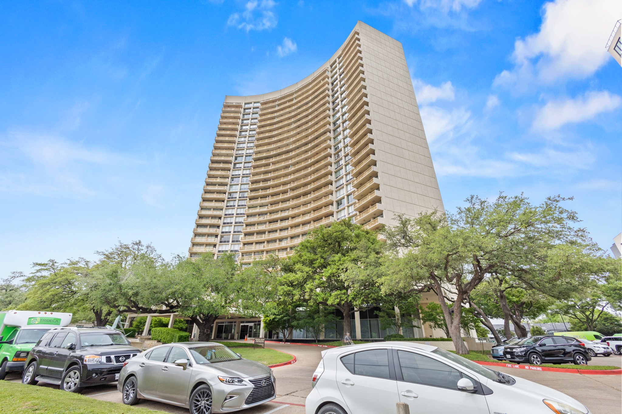 6211 W Northwest Highway Dallas TX 75225