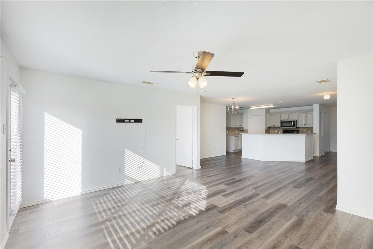 7405 Howling Coyote Lane Fort Worth TX 76131