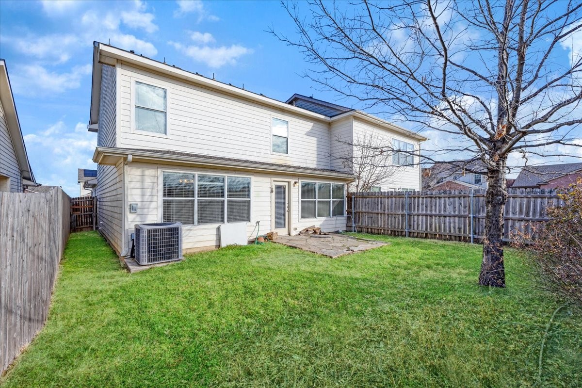 7405 Howling Coyote Lane Fort Worth TX 76131