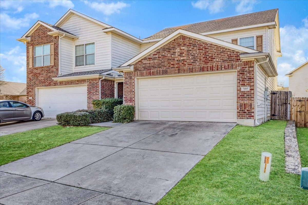 7405 Howling Coyote Lane Fort Worth TX 76131