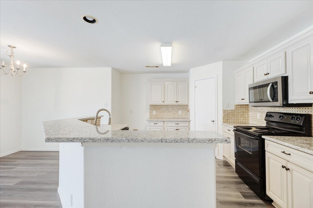 7405 Howling Coyote Lane Fort Worth TX 76131
